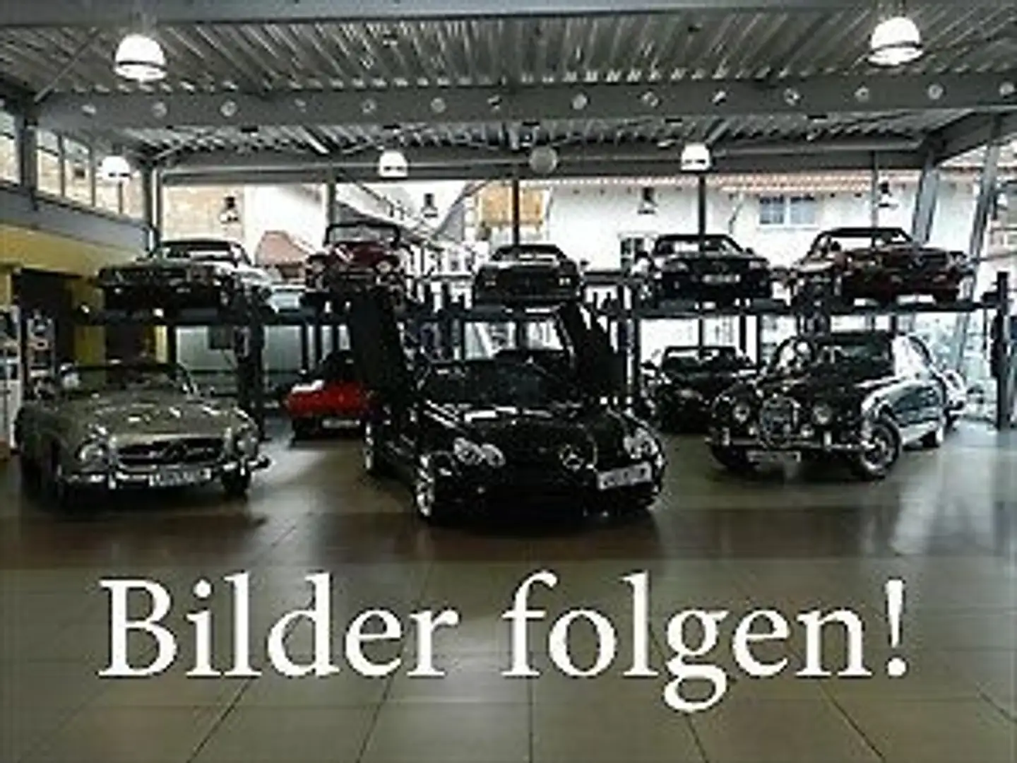 Mercedes-Benz GLA 200 *AMG-Line*Navi*LED High Perf.*Totwinkel* Grau - 1