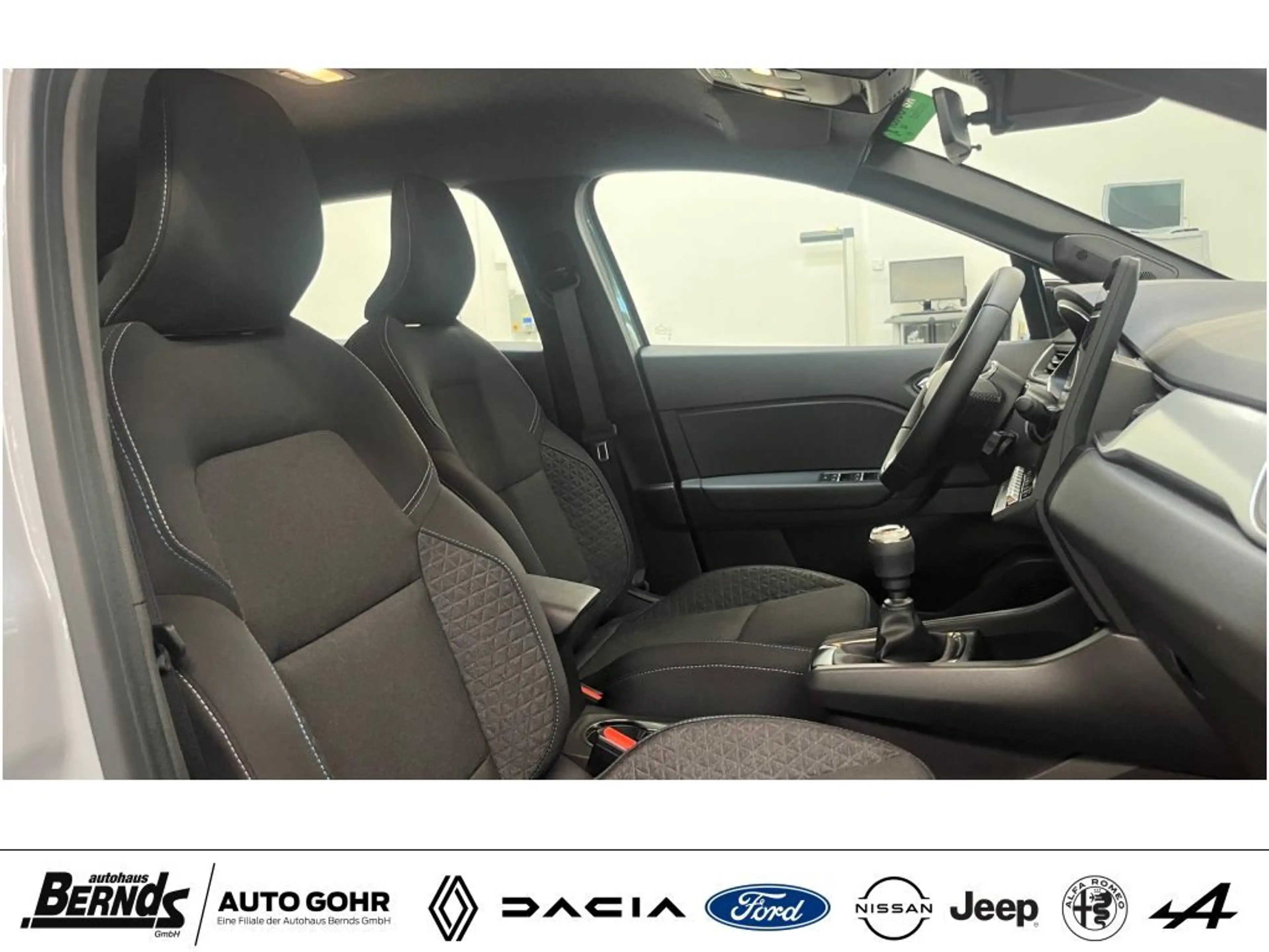 Renault Symbioz TCe Mild Hybrid 140 EVOLUTION PDC R-KAMERA SHZ — photo 3