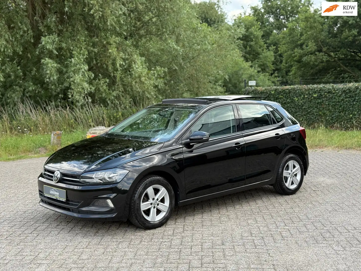 Volkswagen Polo 1.0 TSI Highline PANO I CAMERA I CARPLAY I UNIEKE Zwart - 1