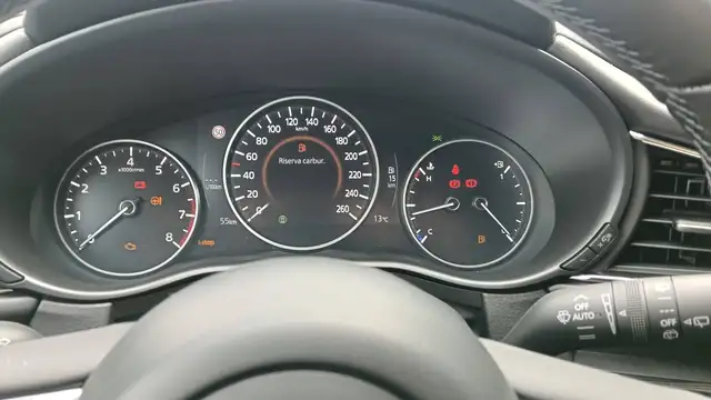 Mazda CX-30 view 19