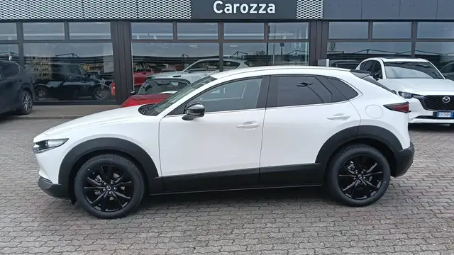 Mazda CX-30 view 3