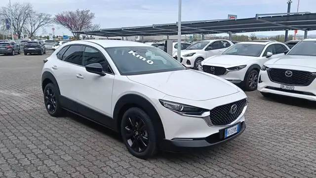 Mazda CX-30 view 11