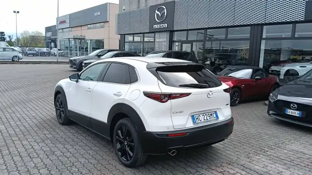 Mazda CX-30 view 5