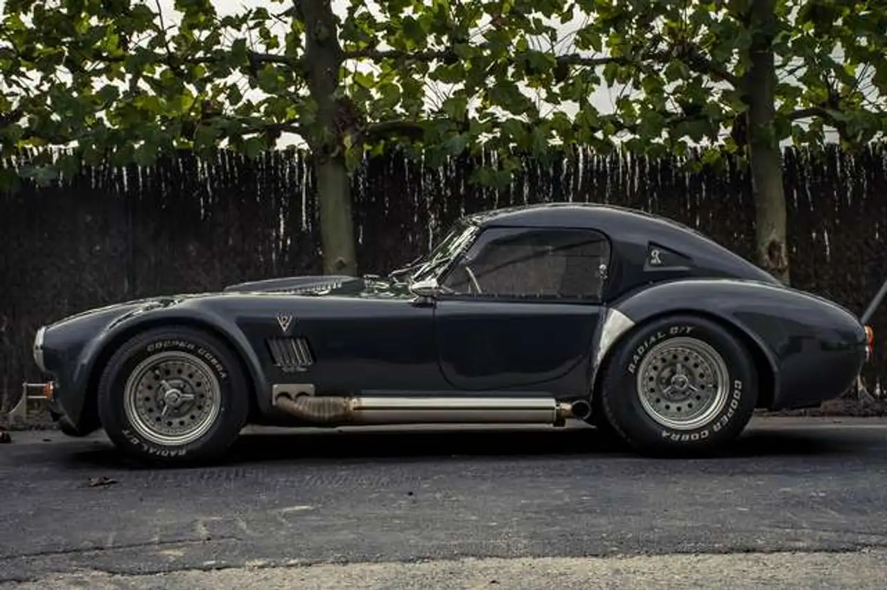 AC Cobra *** COBRA / JAGUAR DAX / V12 / HARDTOP ***, foto 6