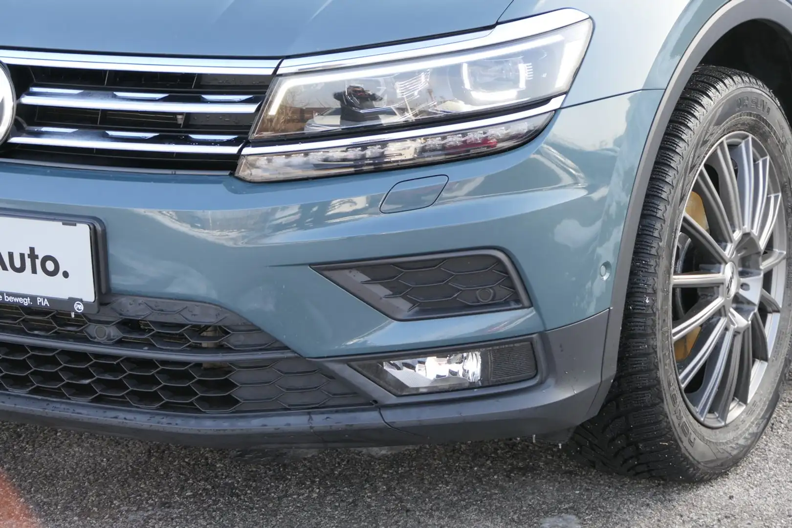 Volkswagen Tiguan iQ Drive TDI SCR 4MOTION DSG Blau - 2