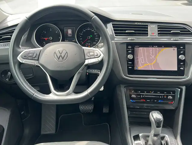 Volkswagen Tiguan view 10