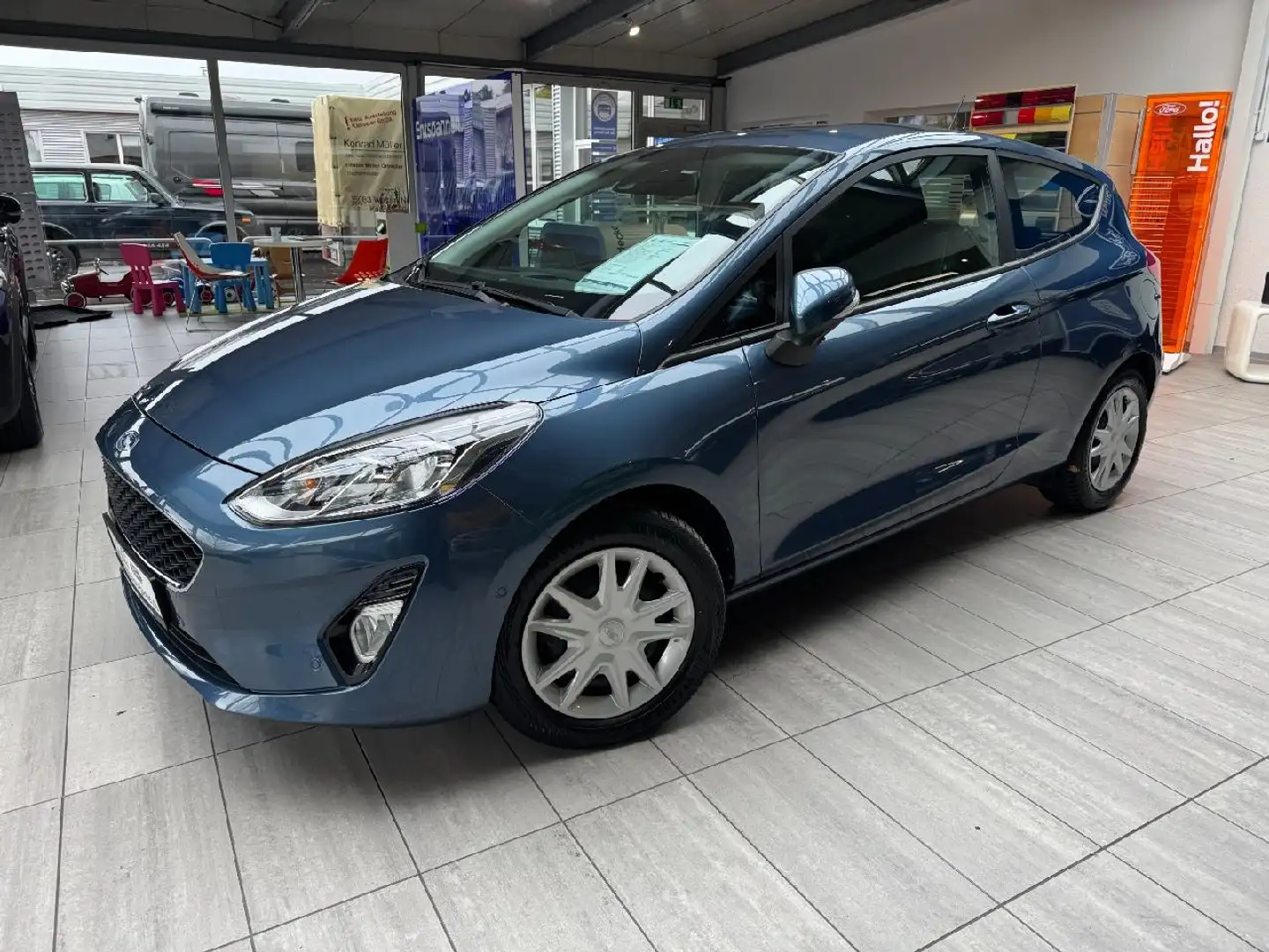 Ford Fiesta Fiesta 1.0 EcoBoost Cool&Connect S/S (EU6d-T) Bleu - 1