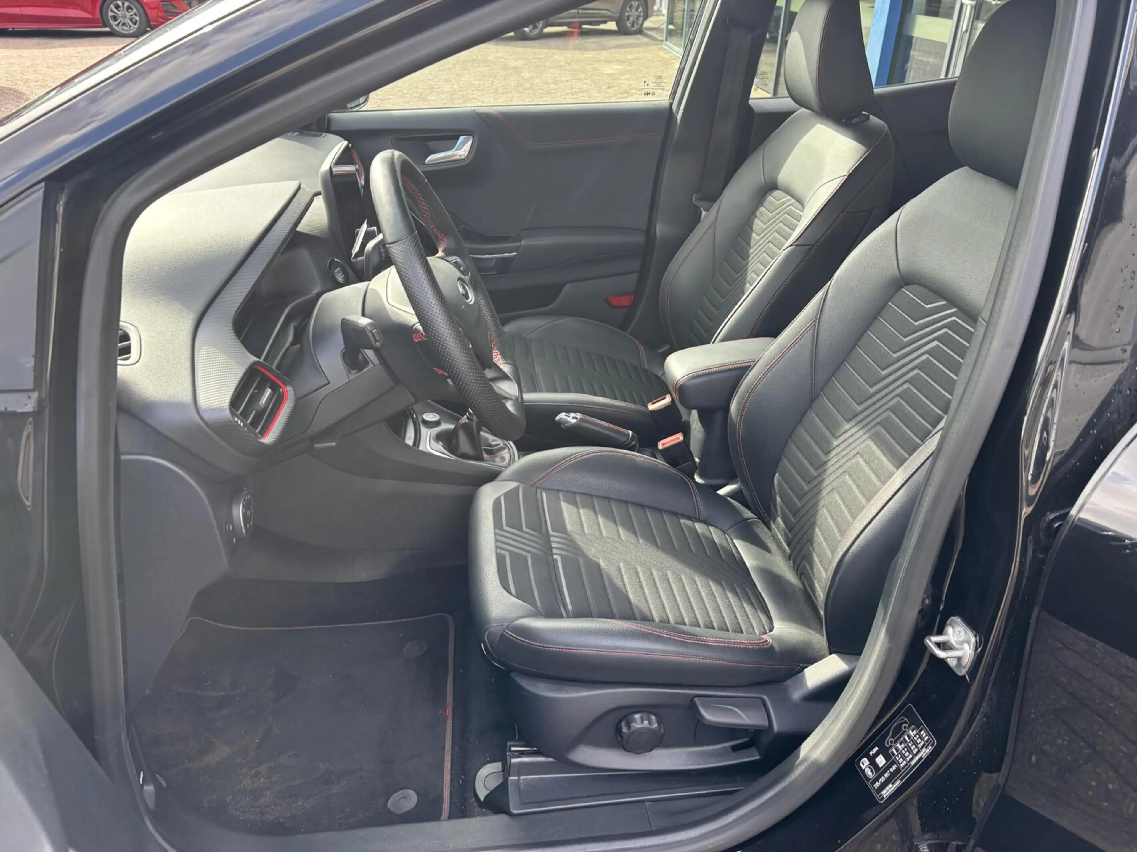 Ford Puma 1.0 EcoBoost Hybrid ST-Line X 125PK Afn. Trekhaak — photo 3