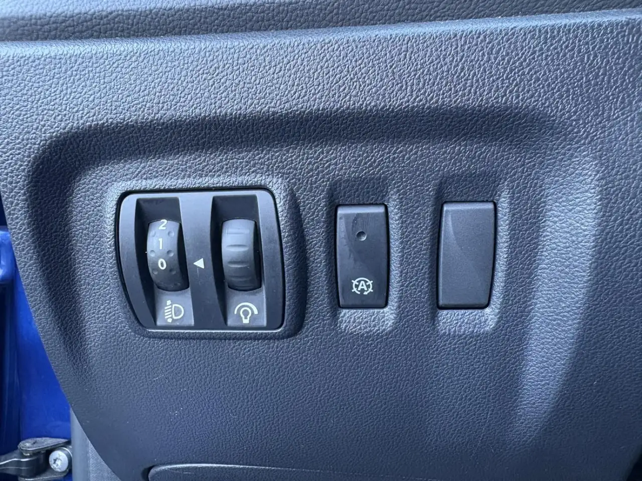 Renault Captur — photo 14