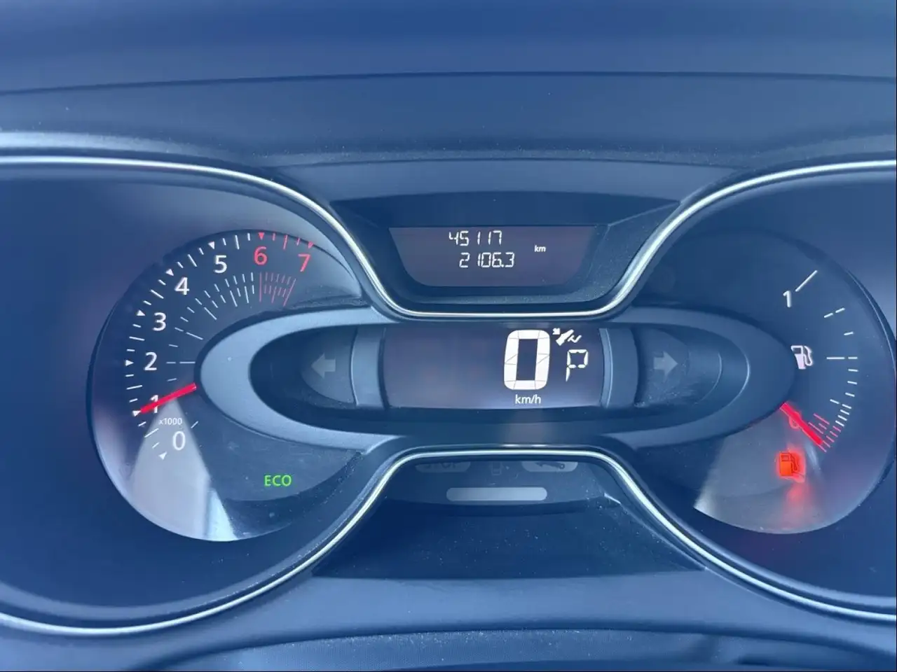 Renault Captur — photo 9