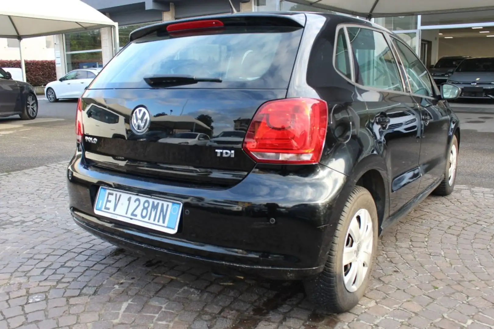 Volkswagen Polo 1.2 TDI DPF 5p Tech&Sound NEOPATENTATI Nero - 2