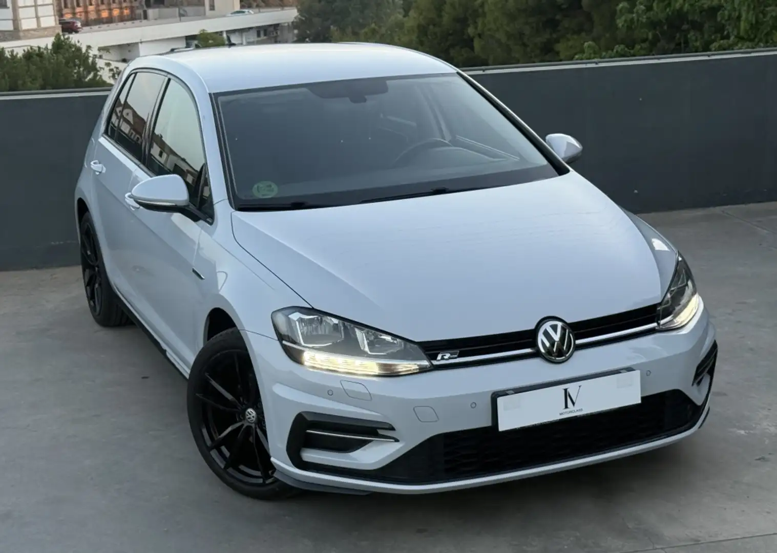 Volkswagen Golf 1.5 TSI Evo Sport 110kW Blanco - 1
