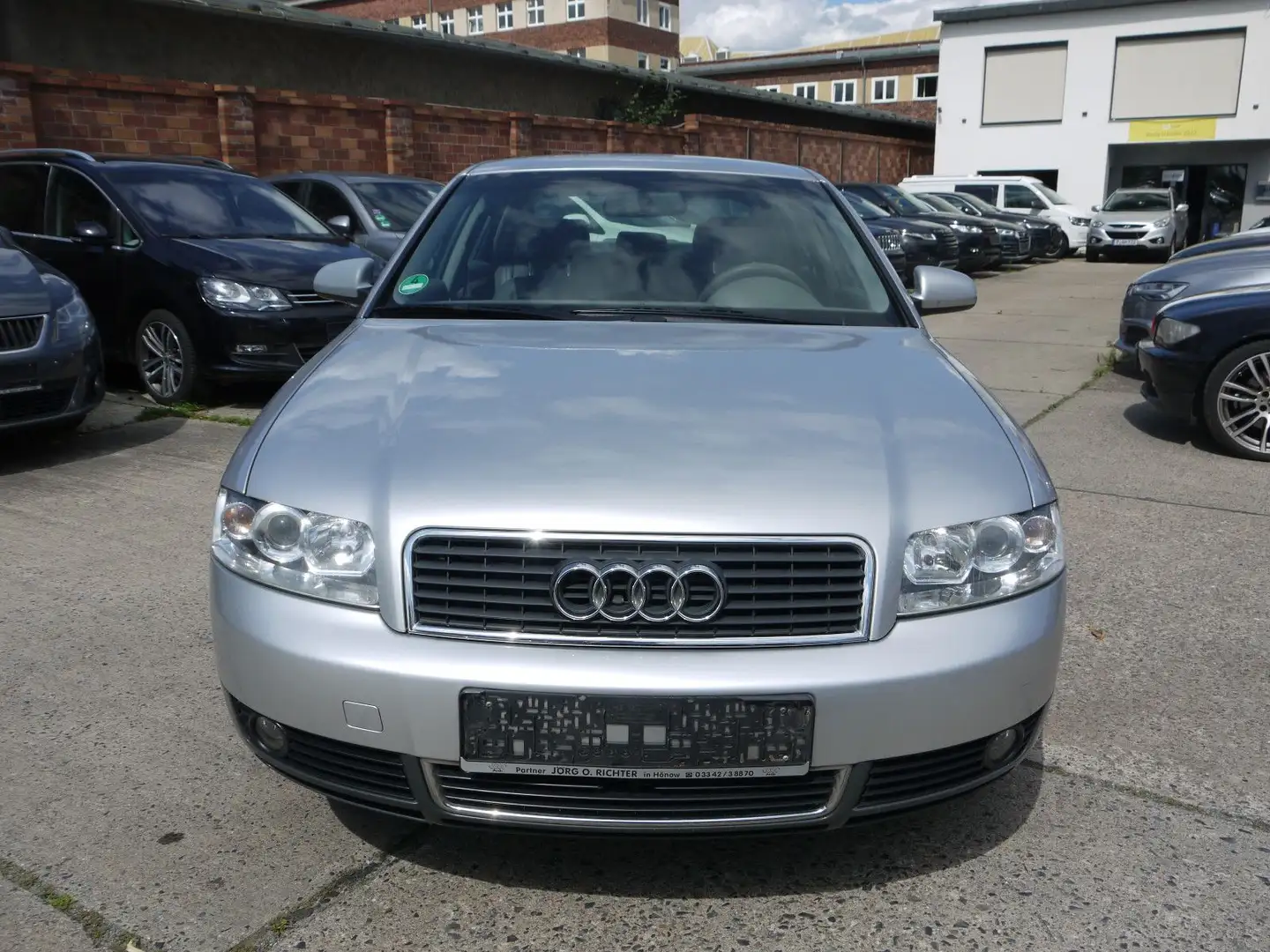 Audi A4 2.0 Limousine Silber - 2