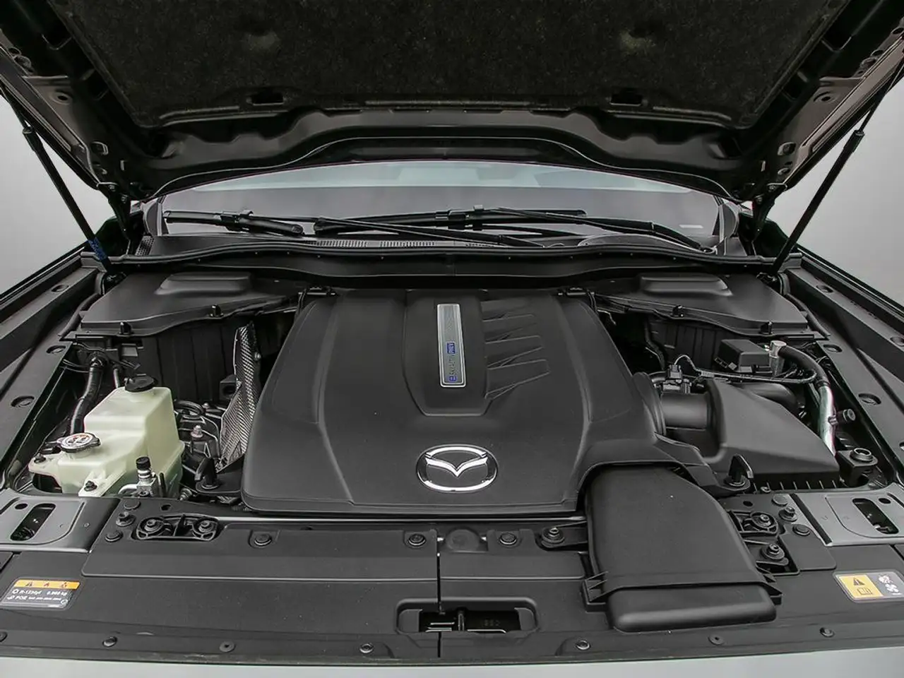 Mazda CX-70 PHEV снимка Mazda CX-70 PHEV
