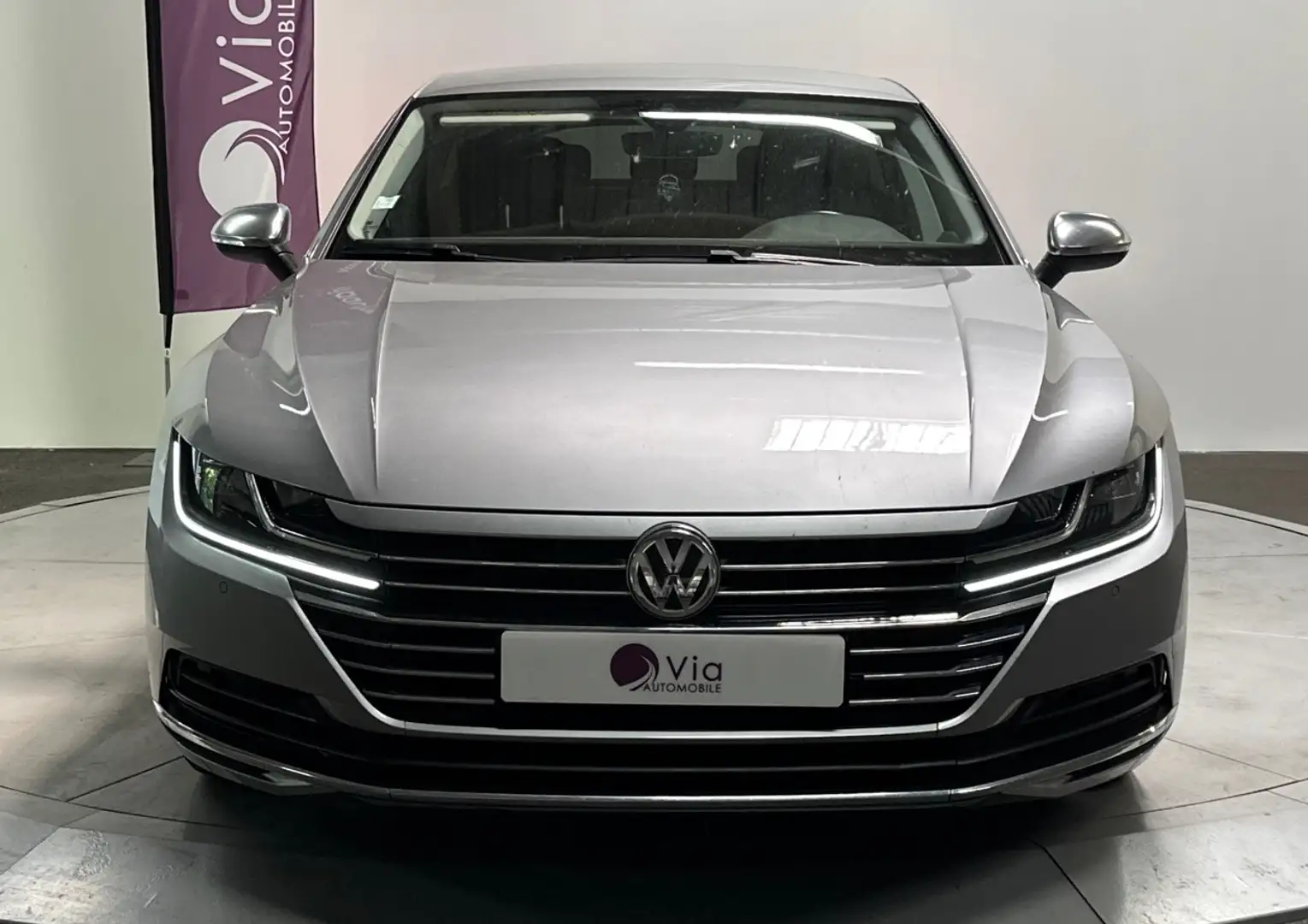 Volkswagen Arteon 2.0 TDI 150 SCR DSG7 Elegance - 5P Gris - 2