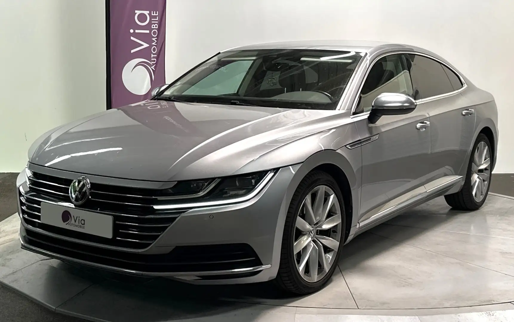 Volkswagen Arteon 2.0 TDI 150 SCR DSG7 Elegance - 5P Gris - 1