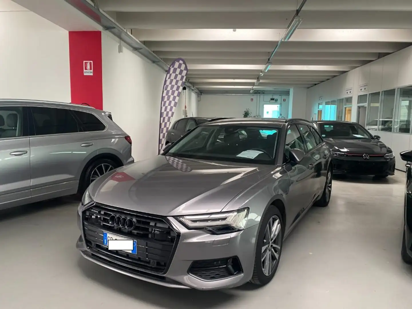 Audi A6 Avant 45 3.0 TDI quattro tiptronic Business Sport Grau - 2