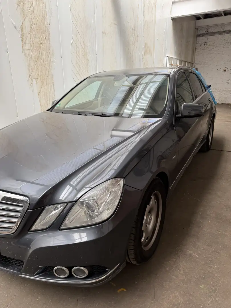 Mercedes-Benz E 200 CDI BE Avantgarde - 1