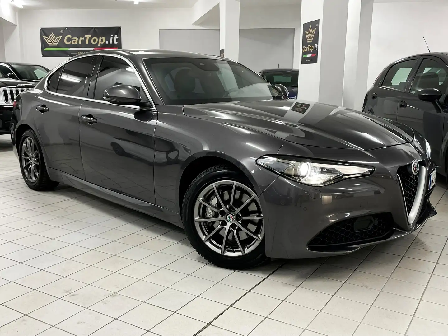 Alfa Romeo Giulia BLINDATA 2.0 T 280 CV AT8 PELLE NAVI RETROCAMERA Сірий - 2