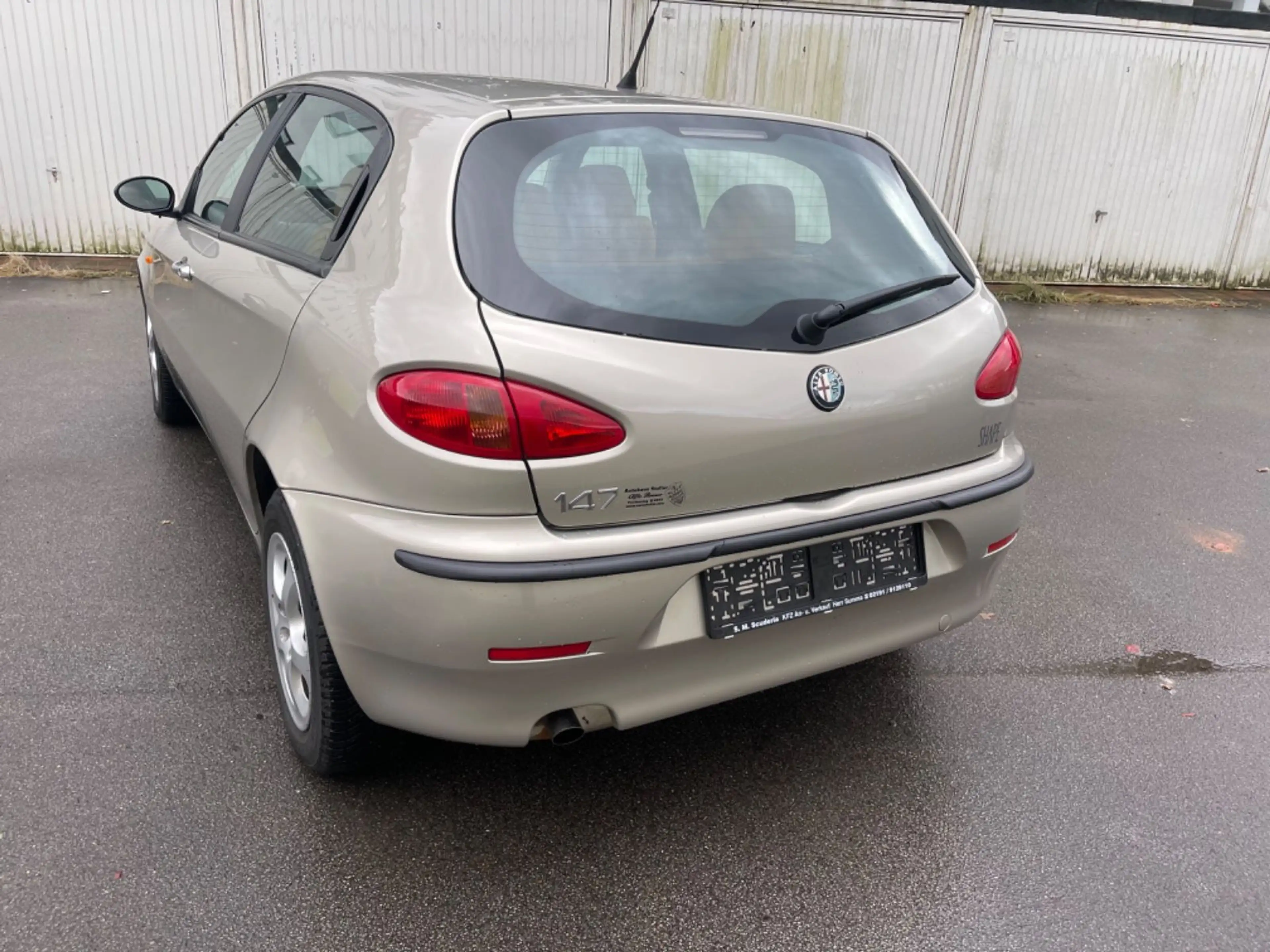 Alfa Romeo 147 — photo 6