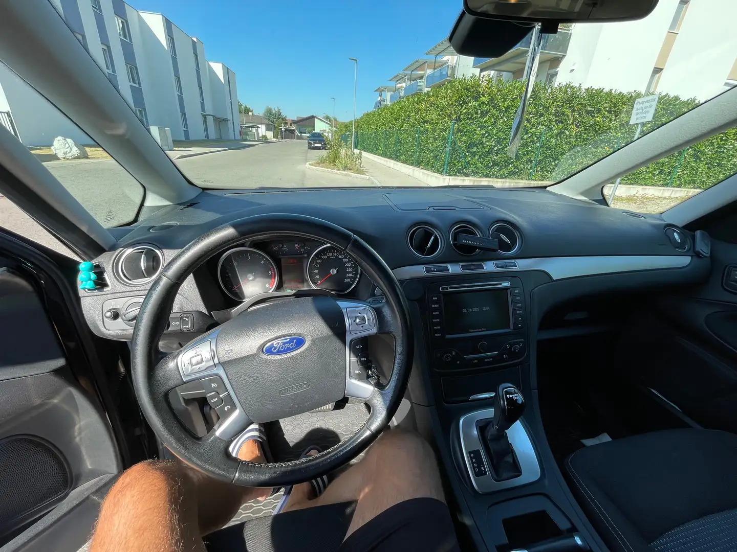 Ford Galaxy Galaxy 20tdci business Automatik Schwarz - 2