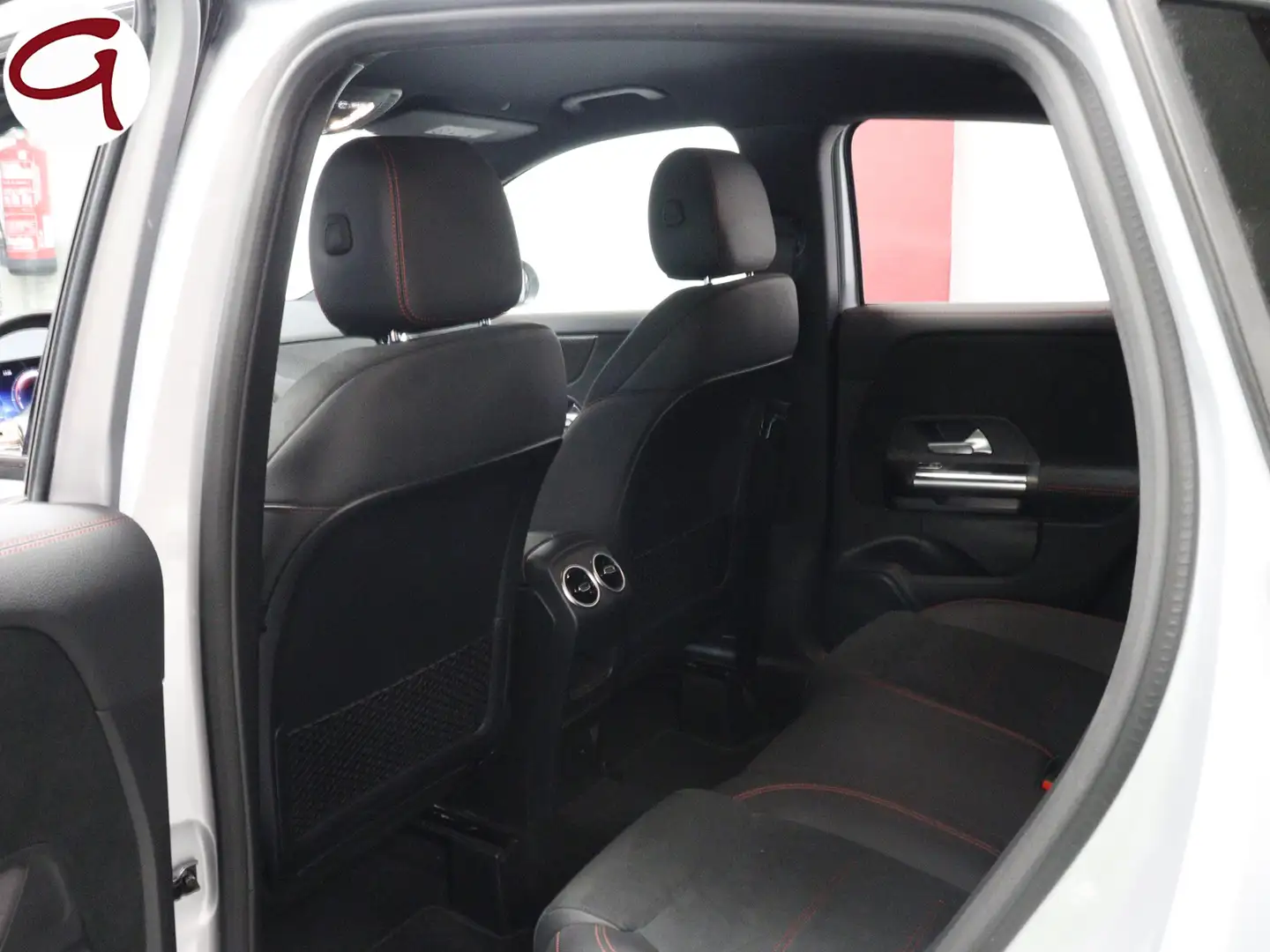 Mercedes-Benz GLA 250 250e Plateado - 2