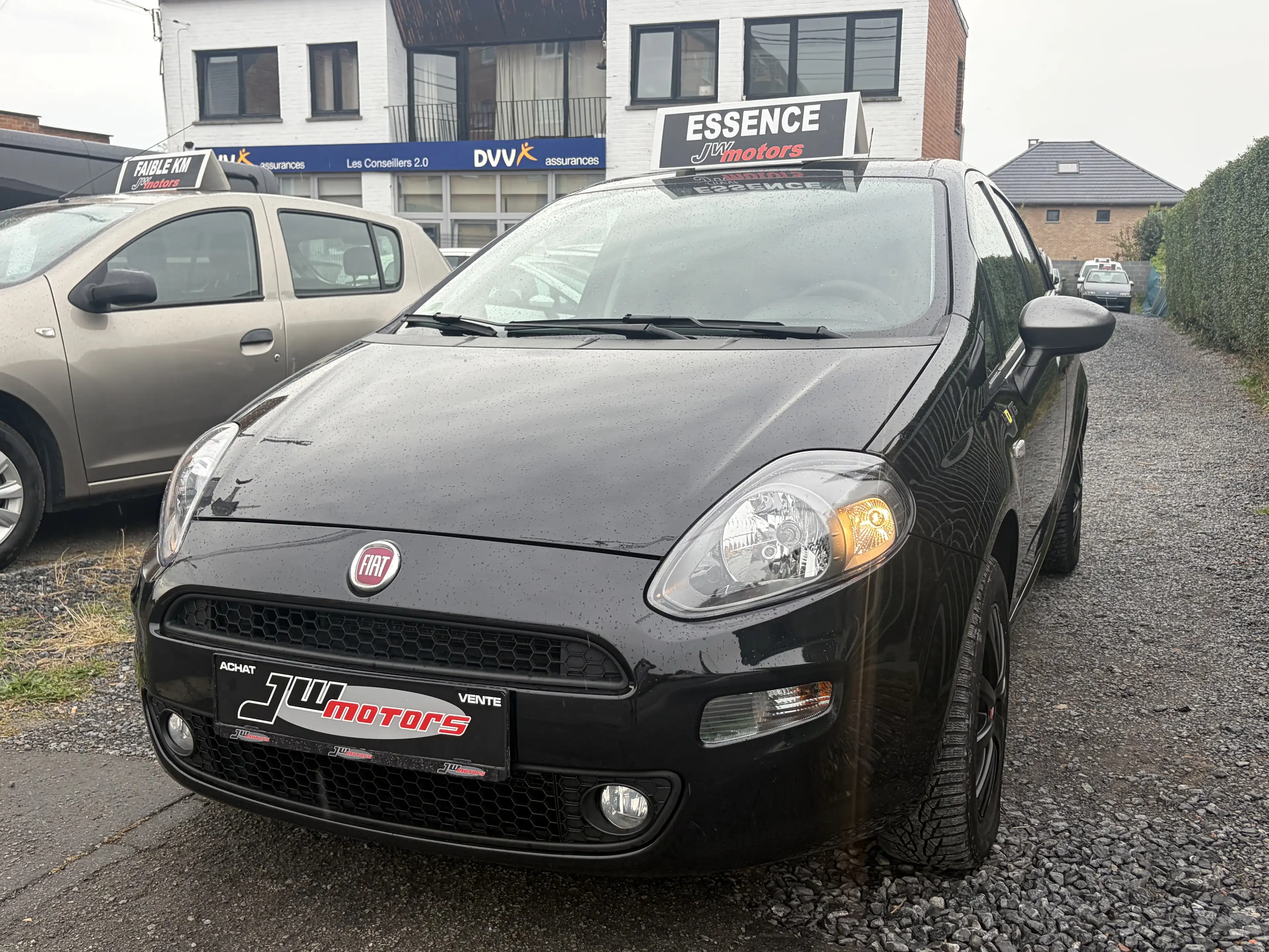 Fiat Punto 1.2i Young II --50.000Kms-- **Gps--Radar--Clim** G