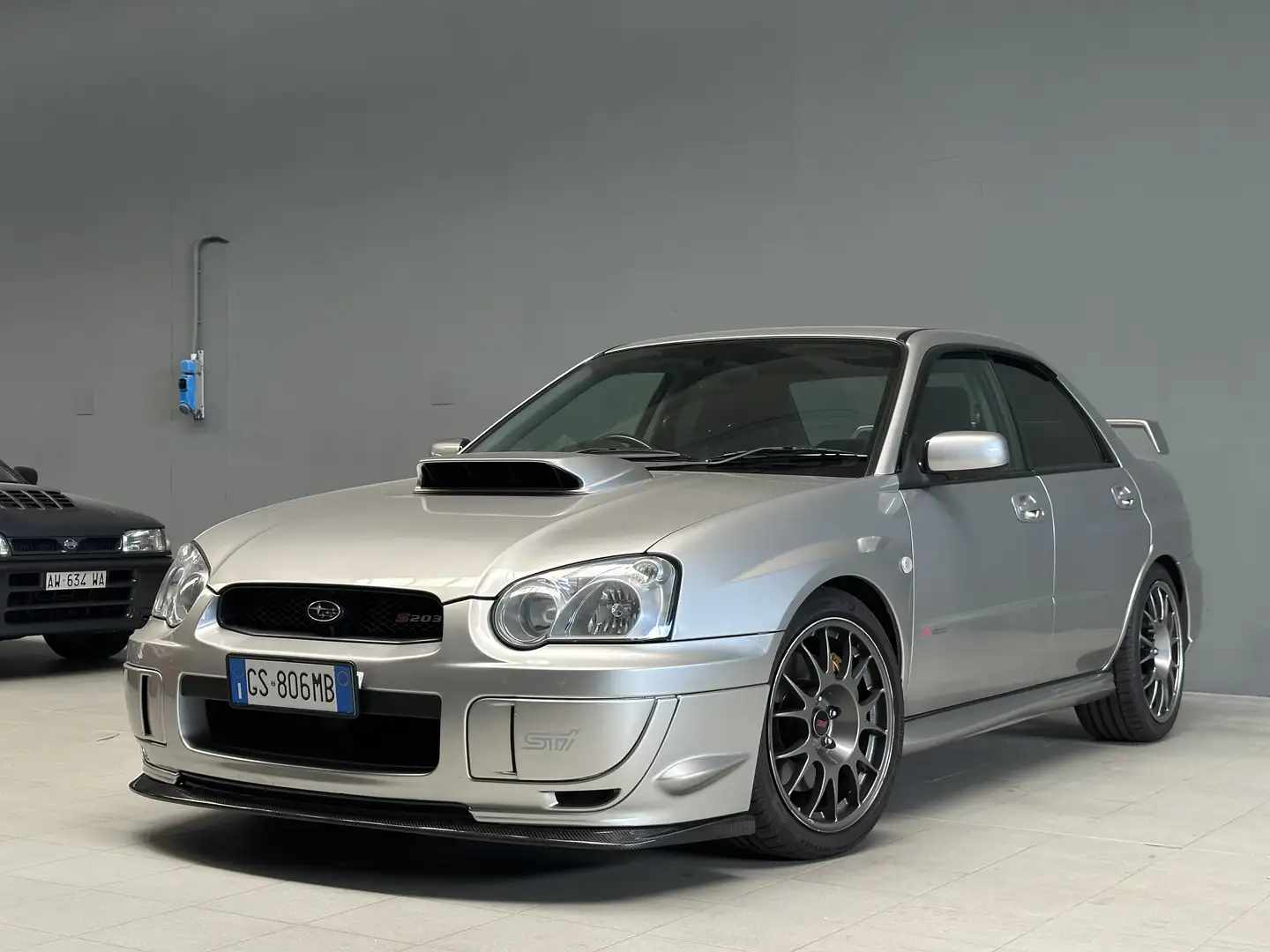 Subaru Impreza S203 Gris - 1