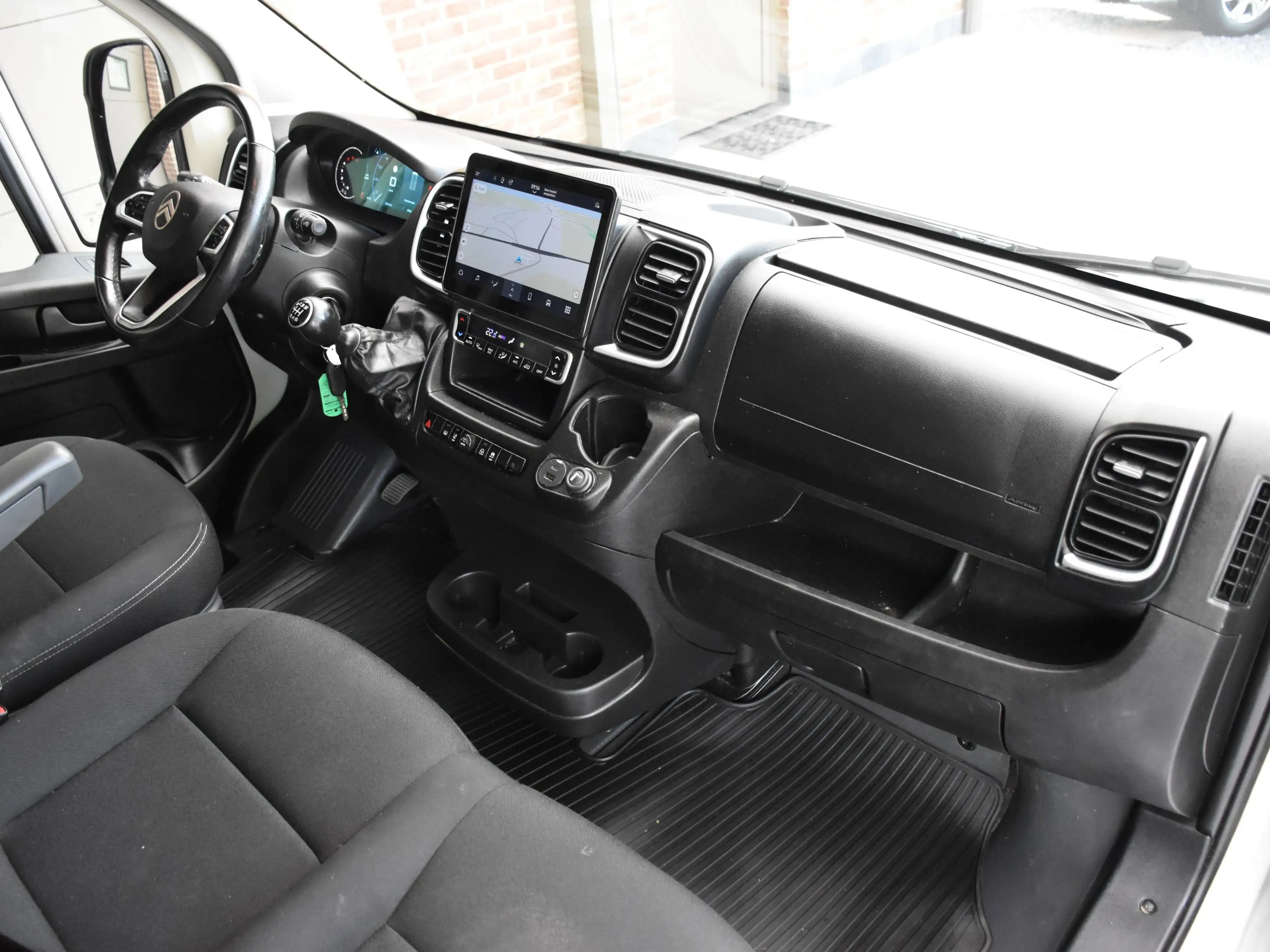Citroen Jumper 2.2 HDI / L3H2 / 3 ZIT / CARPLAY / CAMERA / DAB / LED / TREKHAAK — photo 14