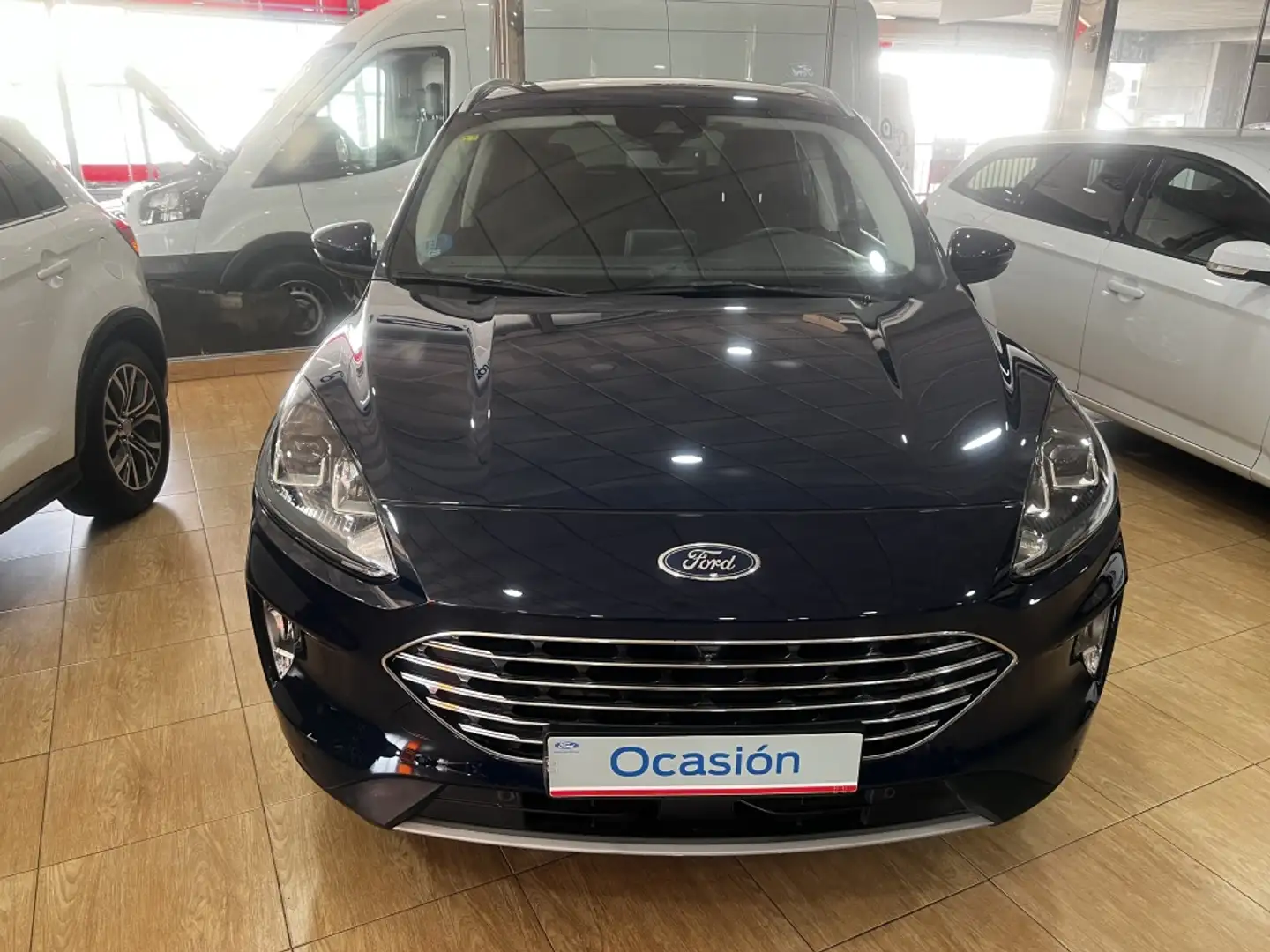 Ford Kuga 2.0 EcoBlue MEHV Titanium FWD 150 Azul - 1