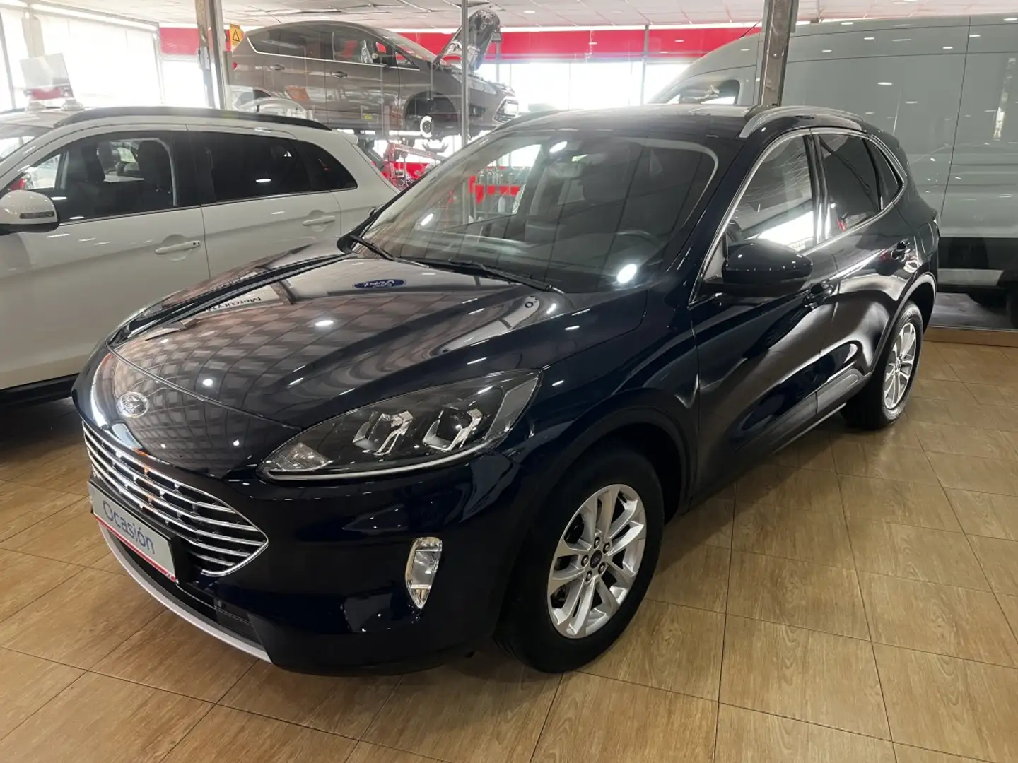 Ford Kuga 2.0 EcoBlue MEHV Titanium FWD 150 Azul - 2