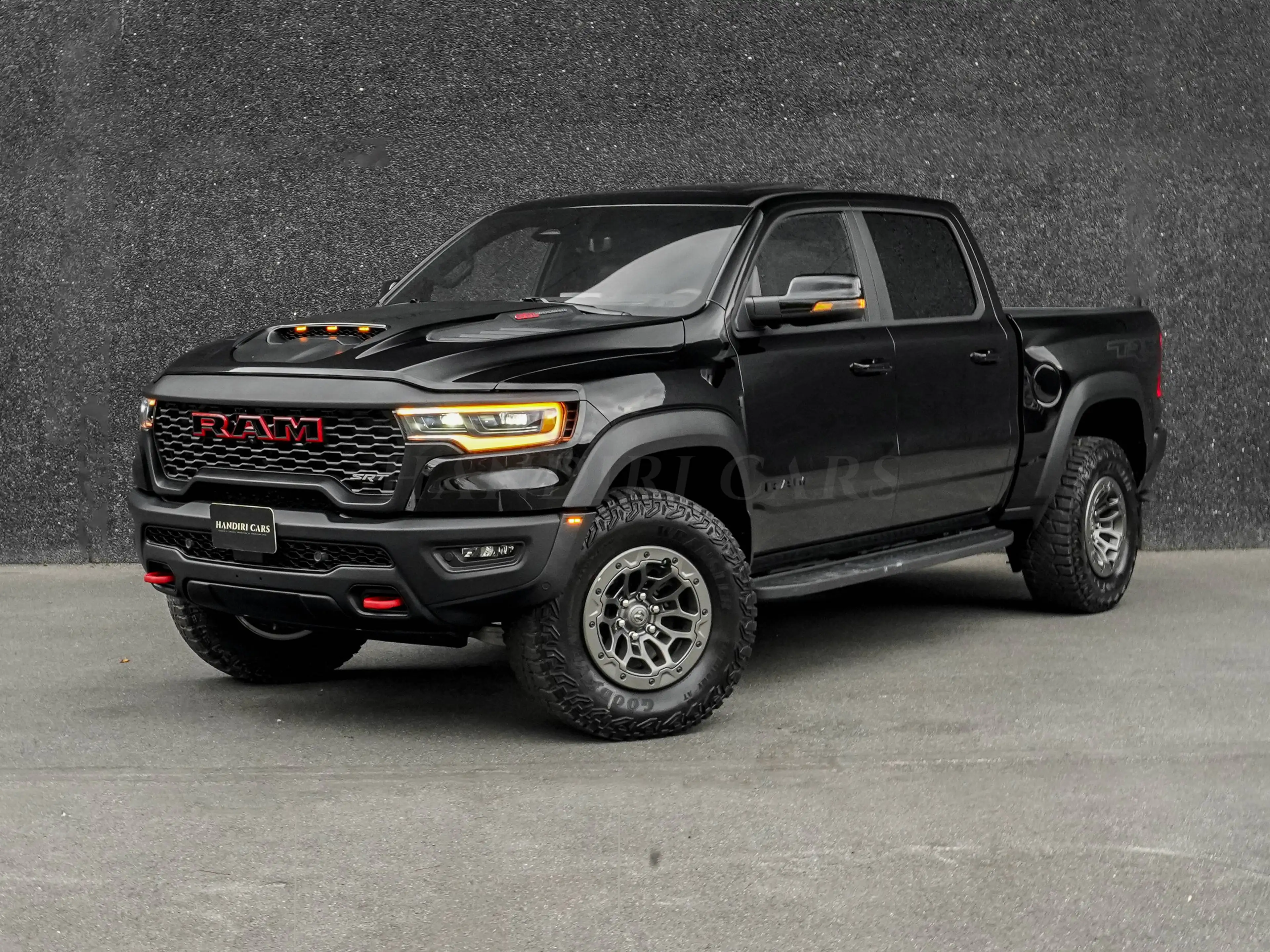 Dodge RAM 2027 TRX SRT® € 154000 + 6.2L SRT® HEMI® V8 SUPERCHARGED