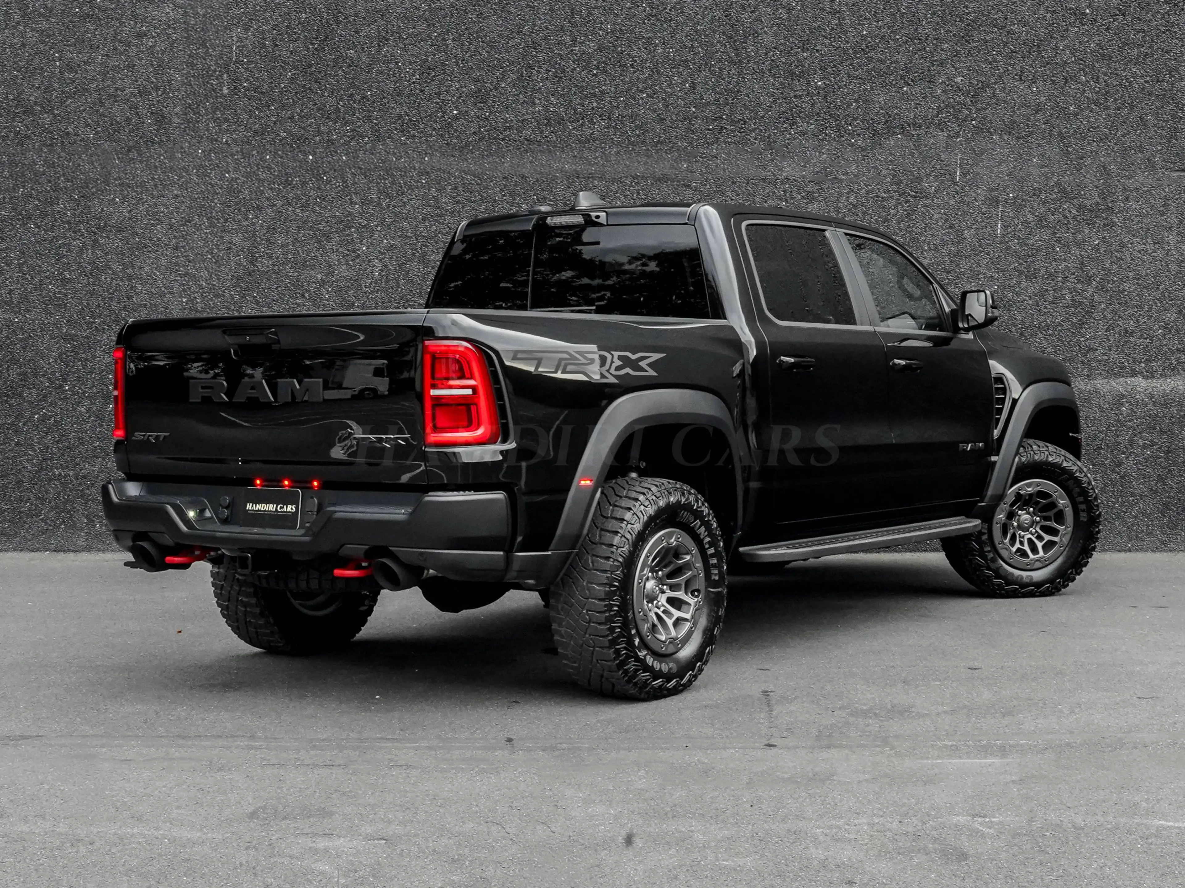 Dodge RAM 2027 TRX SRT® € 154000 + 6.2L SRT® HEMI® V8 SUPERCHARGED — photo 5