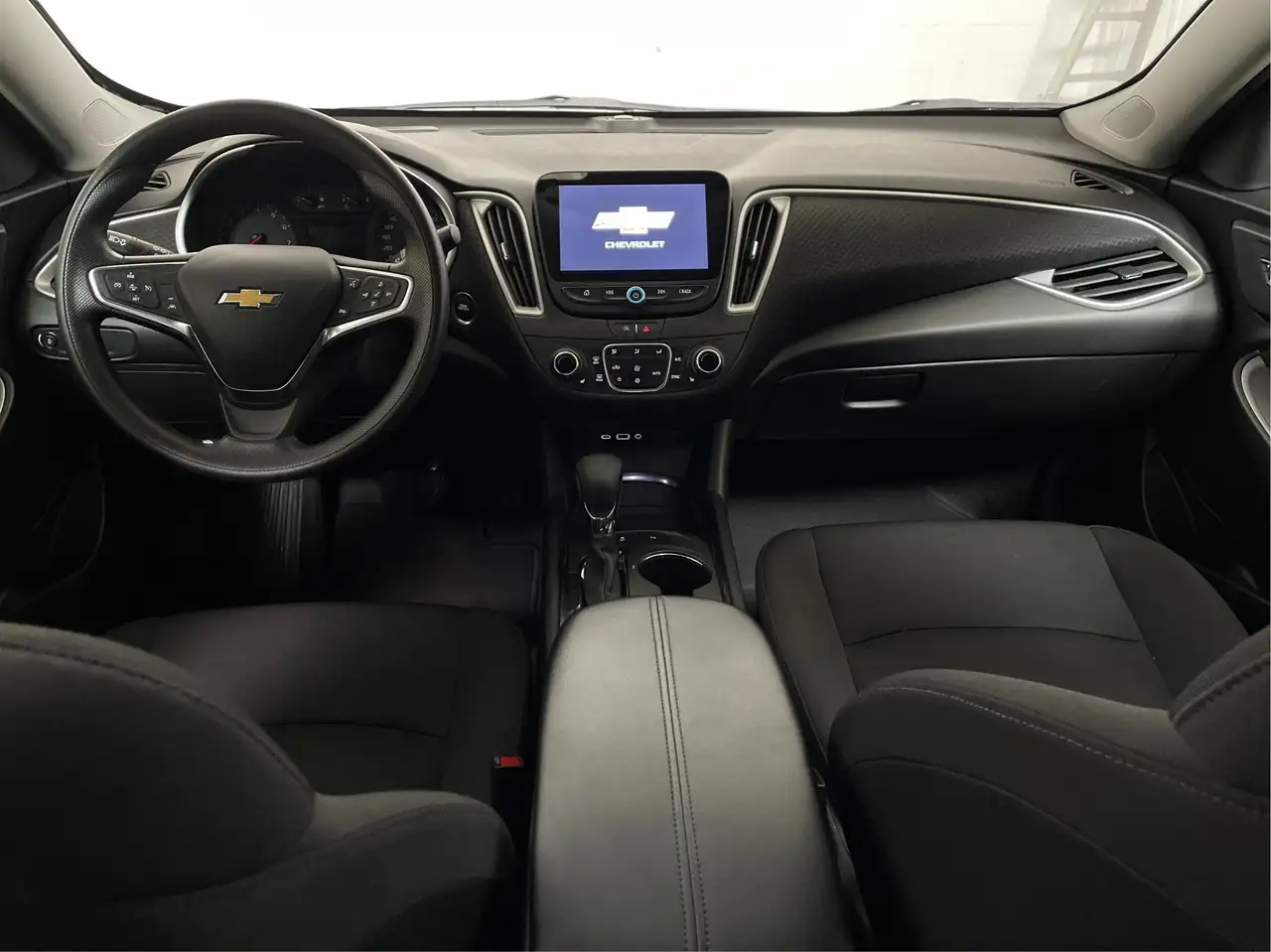 Chevrolet Malibu photo Chevrolet Malibu