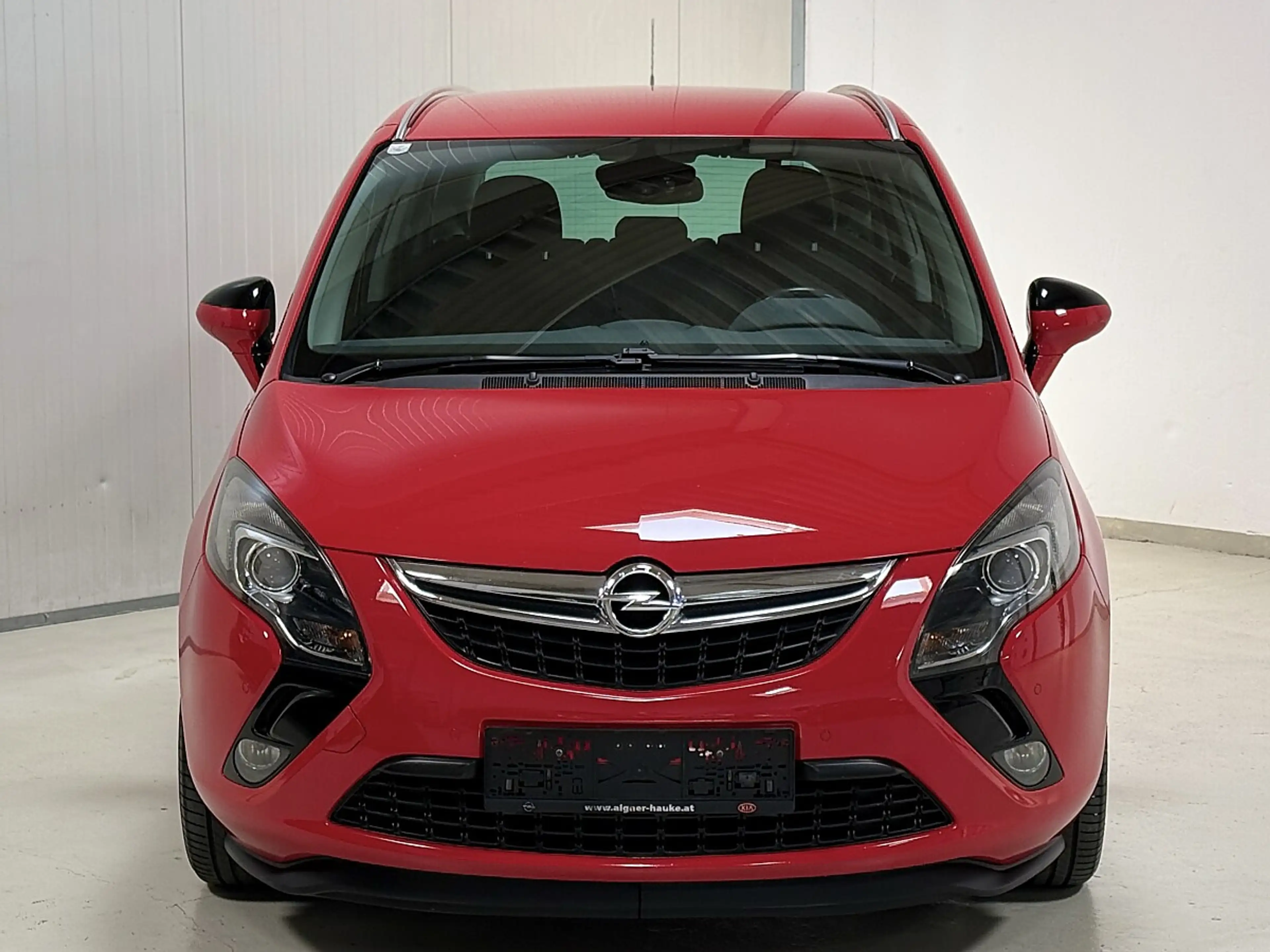 Opel Zafira Tourer 2,0 CDTI Ecotec Edition Start/Stop — photo 6