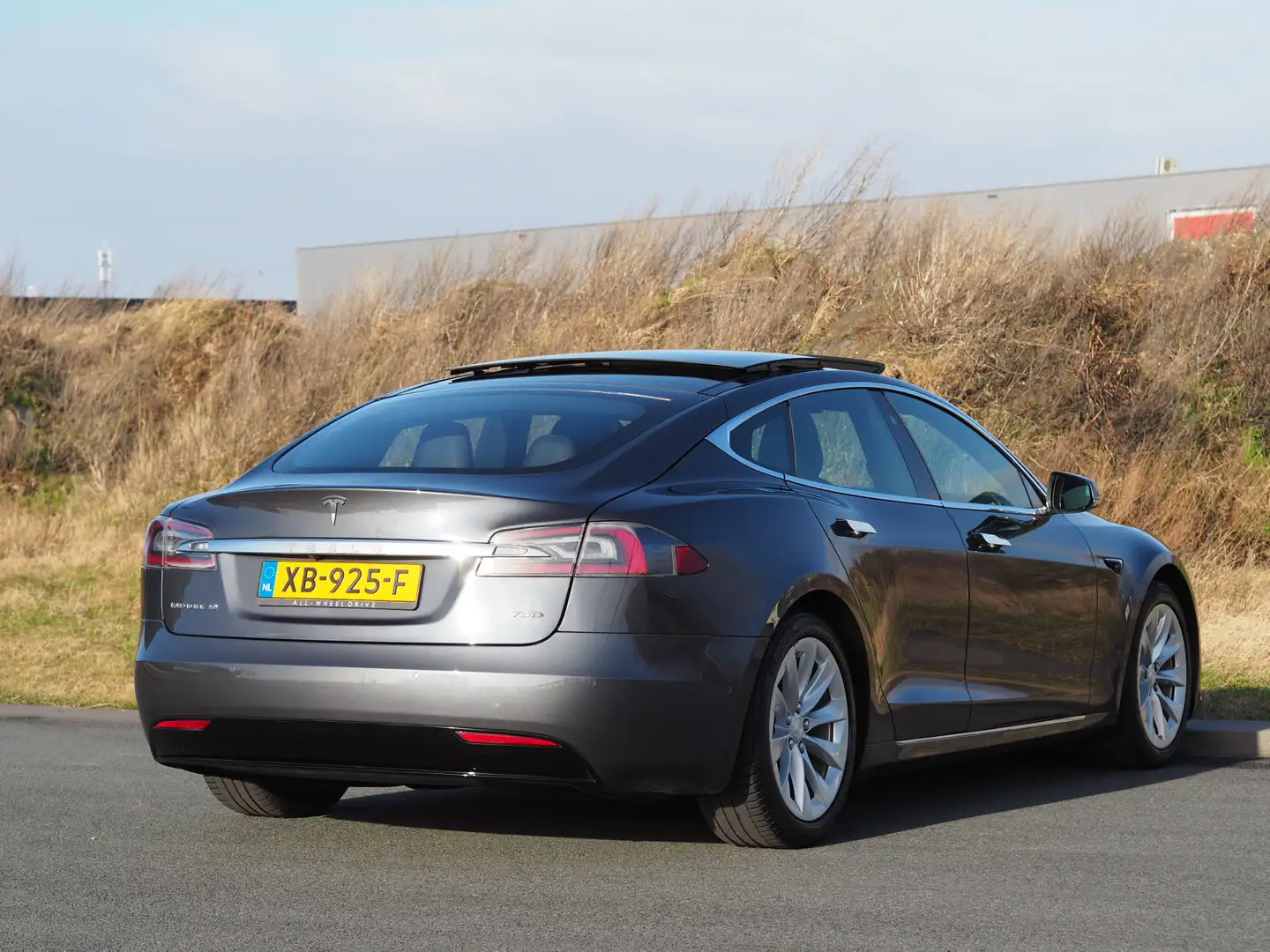 Tesla Model S 75D 75 kWh | 335 PK | AWD | SCHUIFKANTEL DAK | Grijs - 2