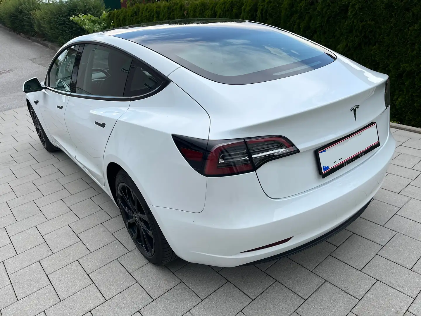 Tesla Model 3 Model 3 Standard Range RWD Plus 57,5kWh RWD Plus Weiß - 2