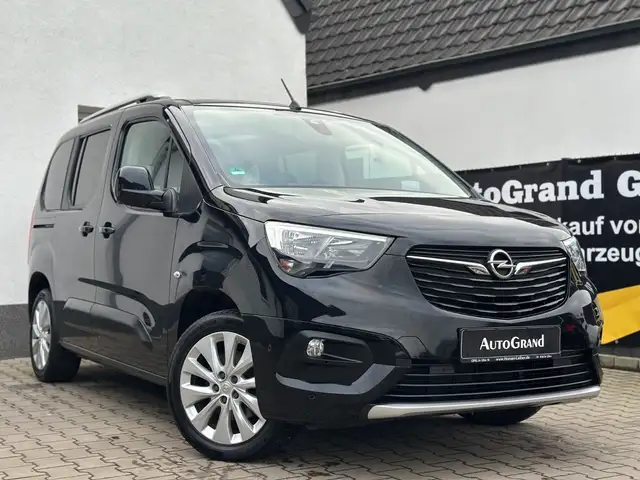 Opel Combo Life INNOVATION*1HAND*HUD*Pano*Assist*Gara