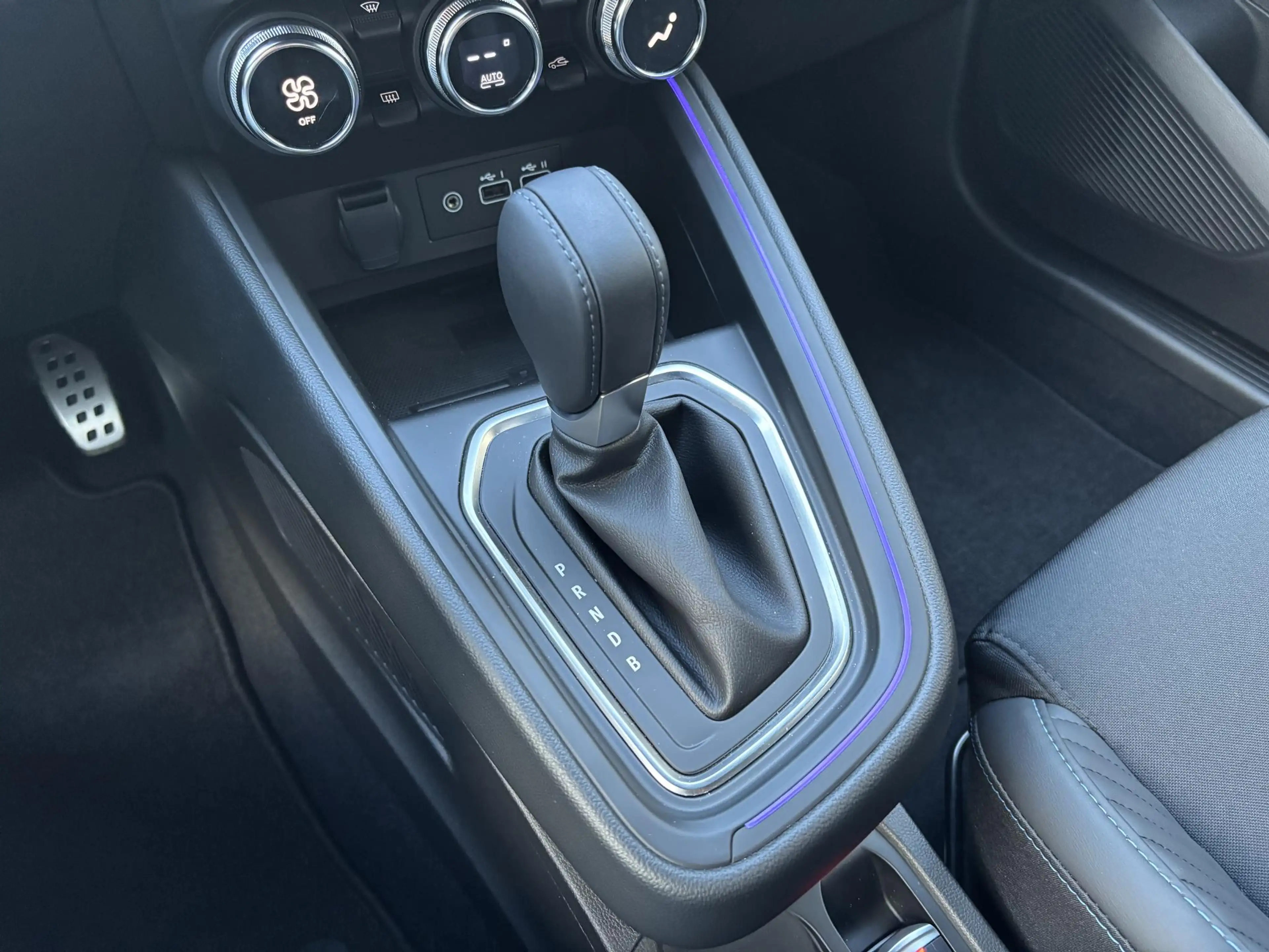 Renault Clio 1.6 E-Tech Full Hybrid 145 esprit Alpine l — photo 24