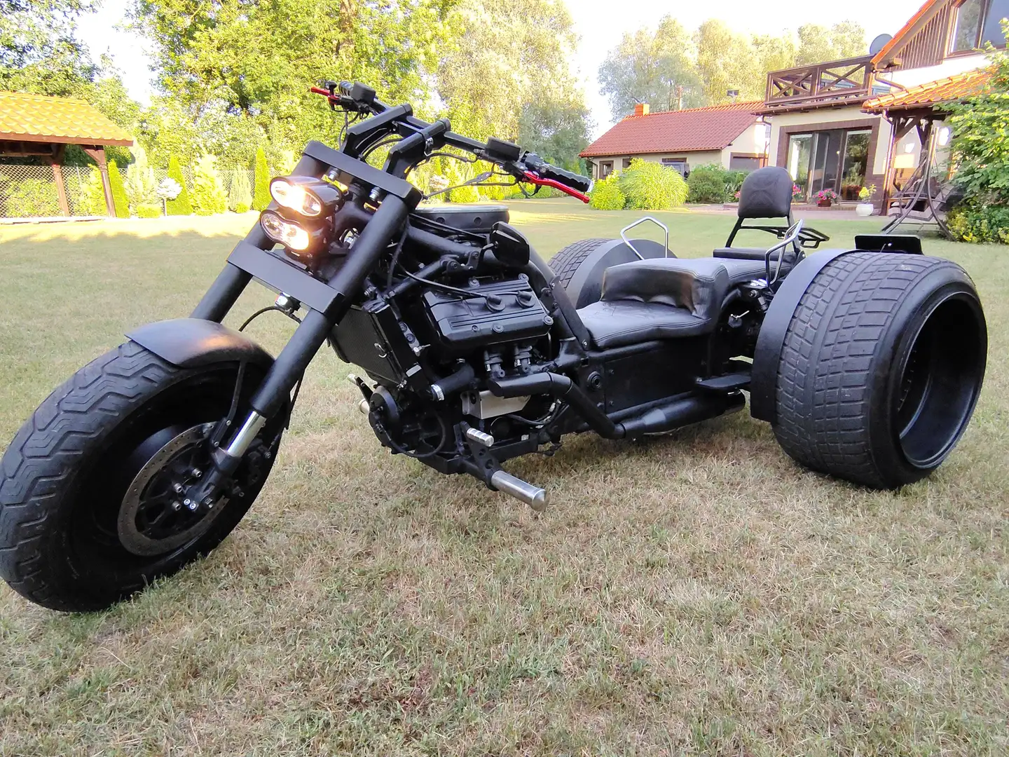 Trike 1100 Pane Eeropean Noir - 1