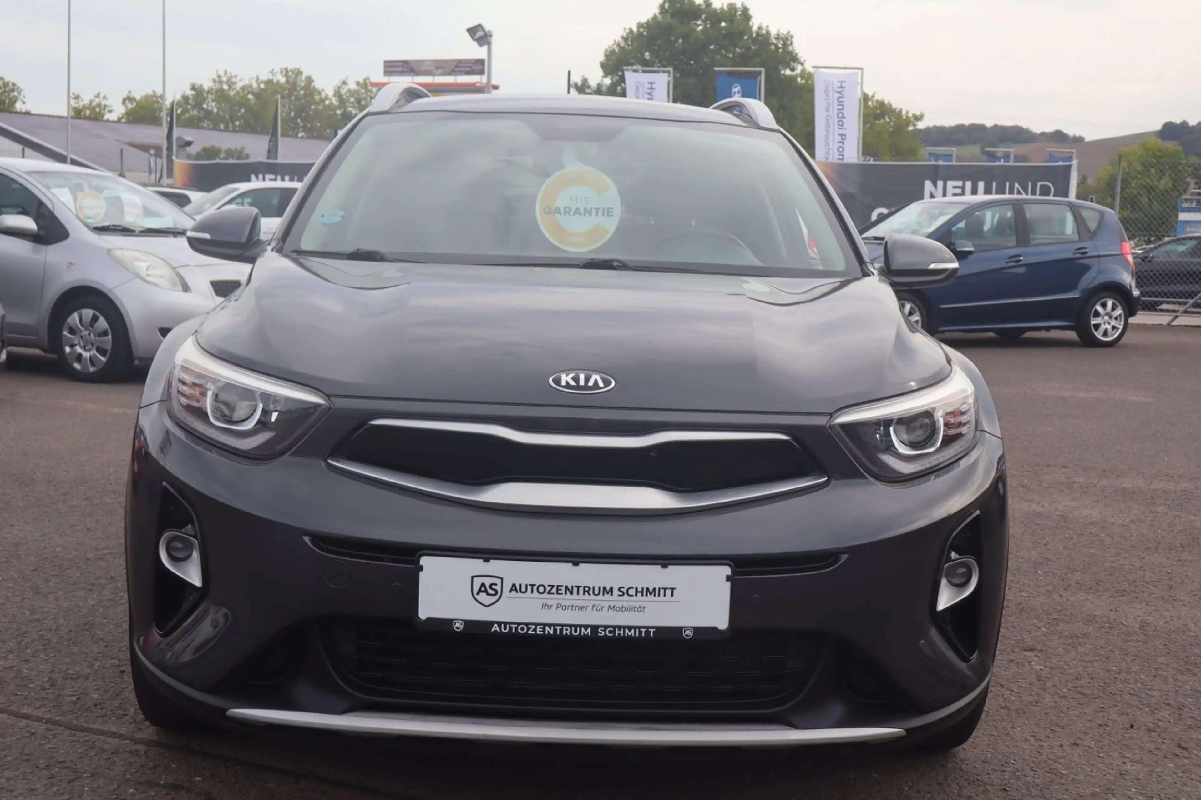 Kia Stonic GARANTIE/TÜV-03/2028/Automatik/S-HEFT/1-HAND — photo 2