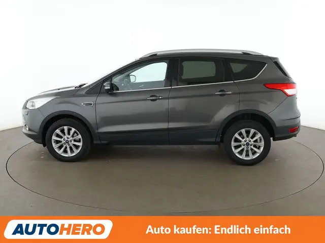 Ford Kuga view 3