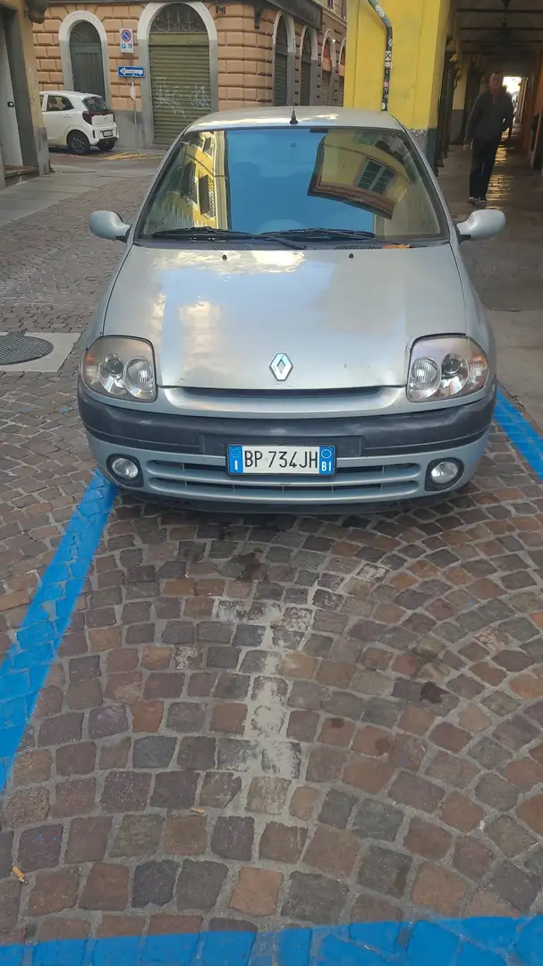 Renault Clio 5p 1.2 16v Expression - 1