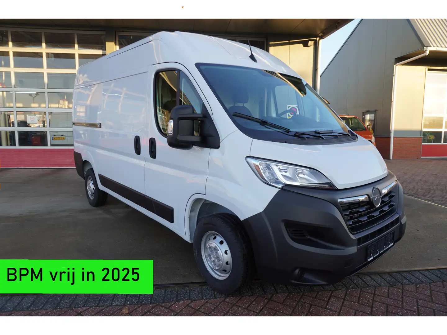 Opel Movano 2.2D 140PK L2H2 nr. V063 | Airco | Cruise | Camera Wit - 1