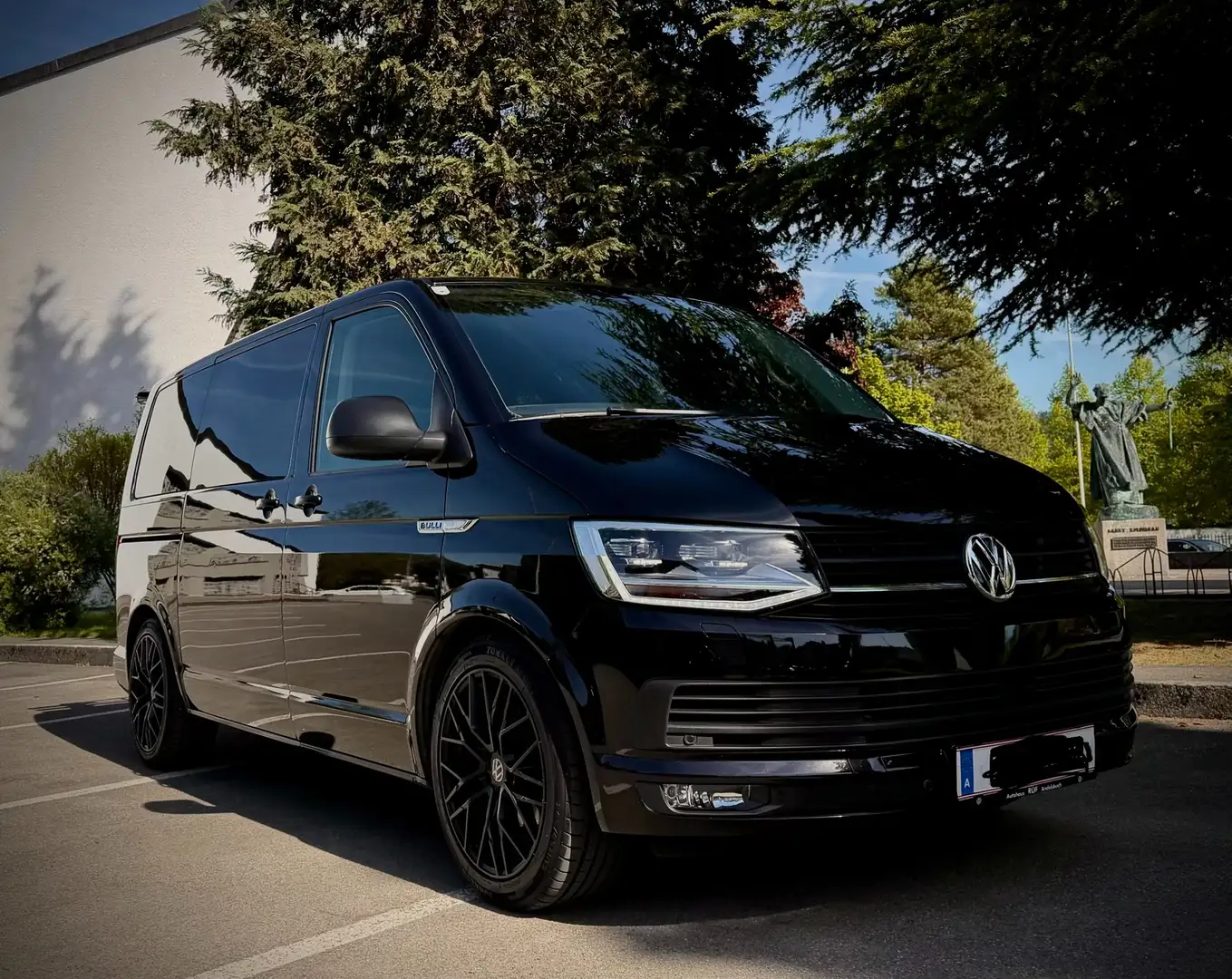 Volkswagen T6 Multivan Multivan T6 / Garantie Versicherung (2029) Schwarz - 1