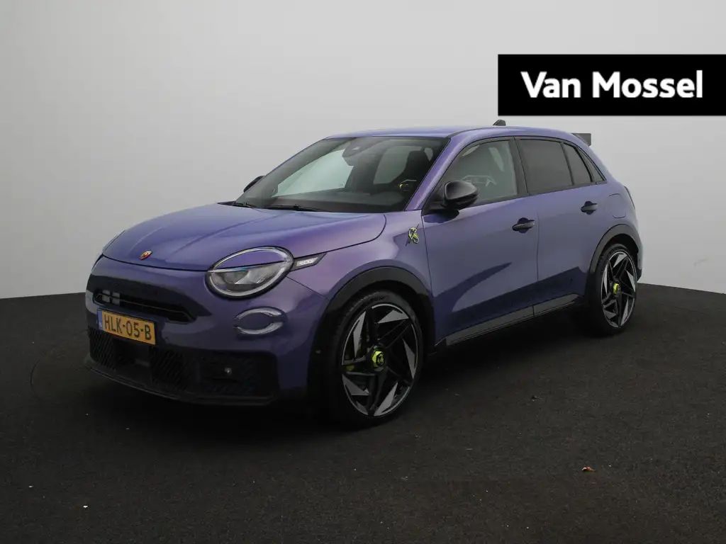 Abarth 600e 2025 из Европы — купить под ключ