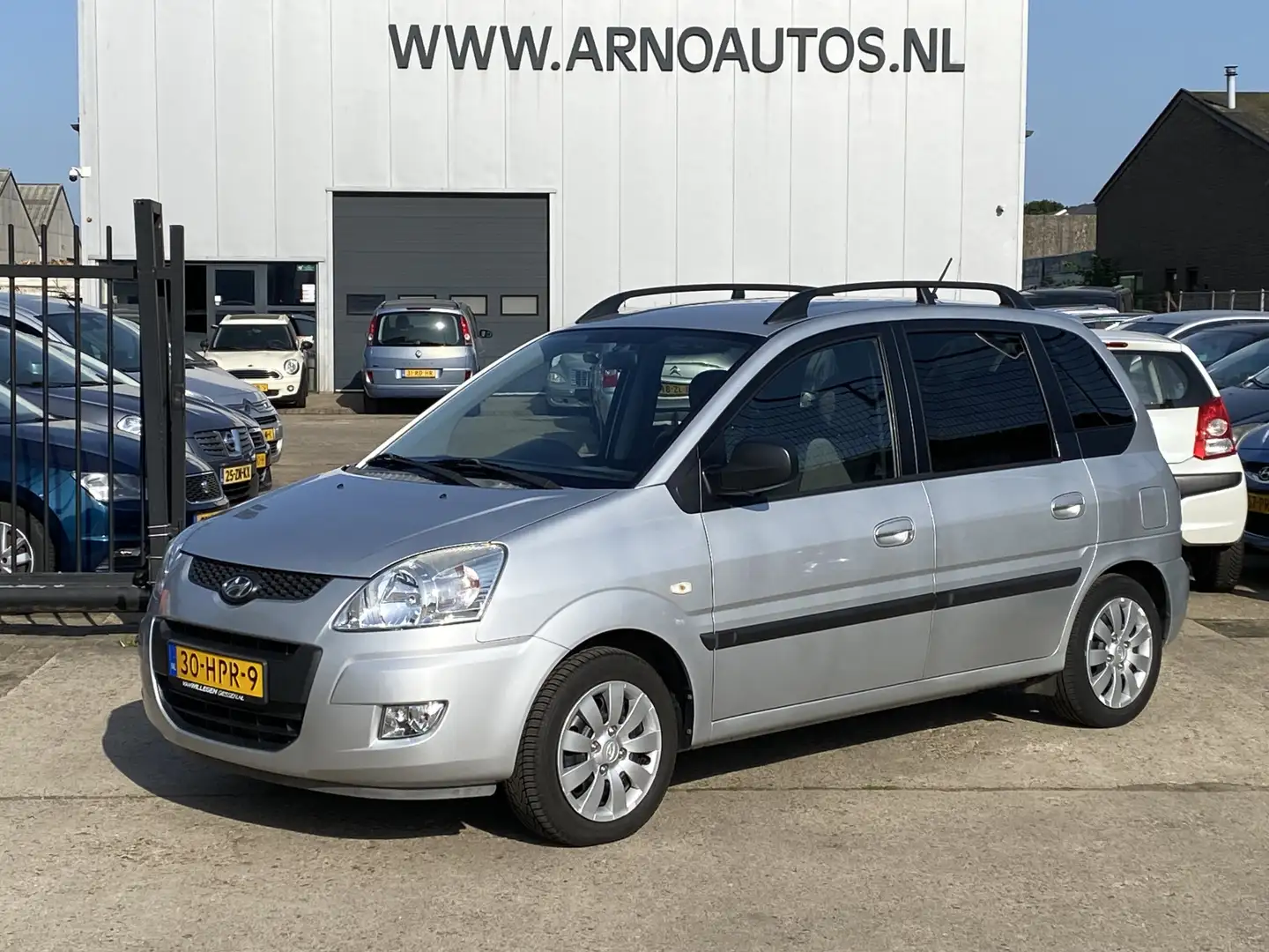 Hyundai Matrix 1.6i Dynamic, NIEUWE MODEL 2009, AIRCO, 4X ELEK-RA Gris - 1