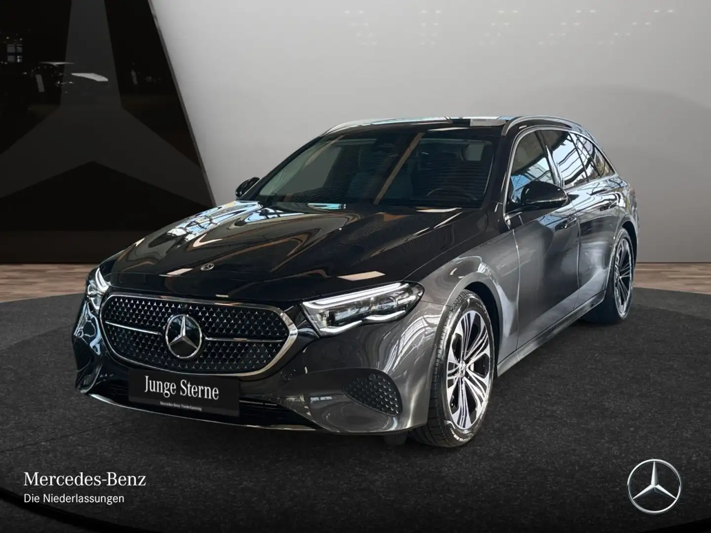 Mercedes-Benz E 300 e T Hybrid Avantgarde 360° Distr. AHK PTS 9G Grau - 2
