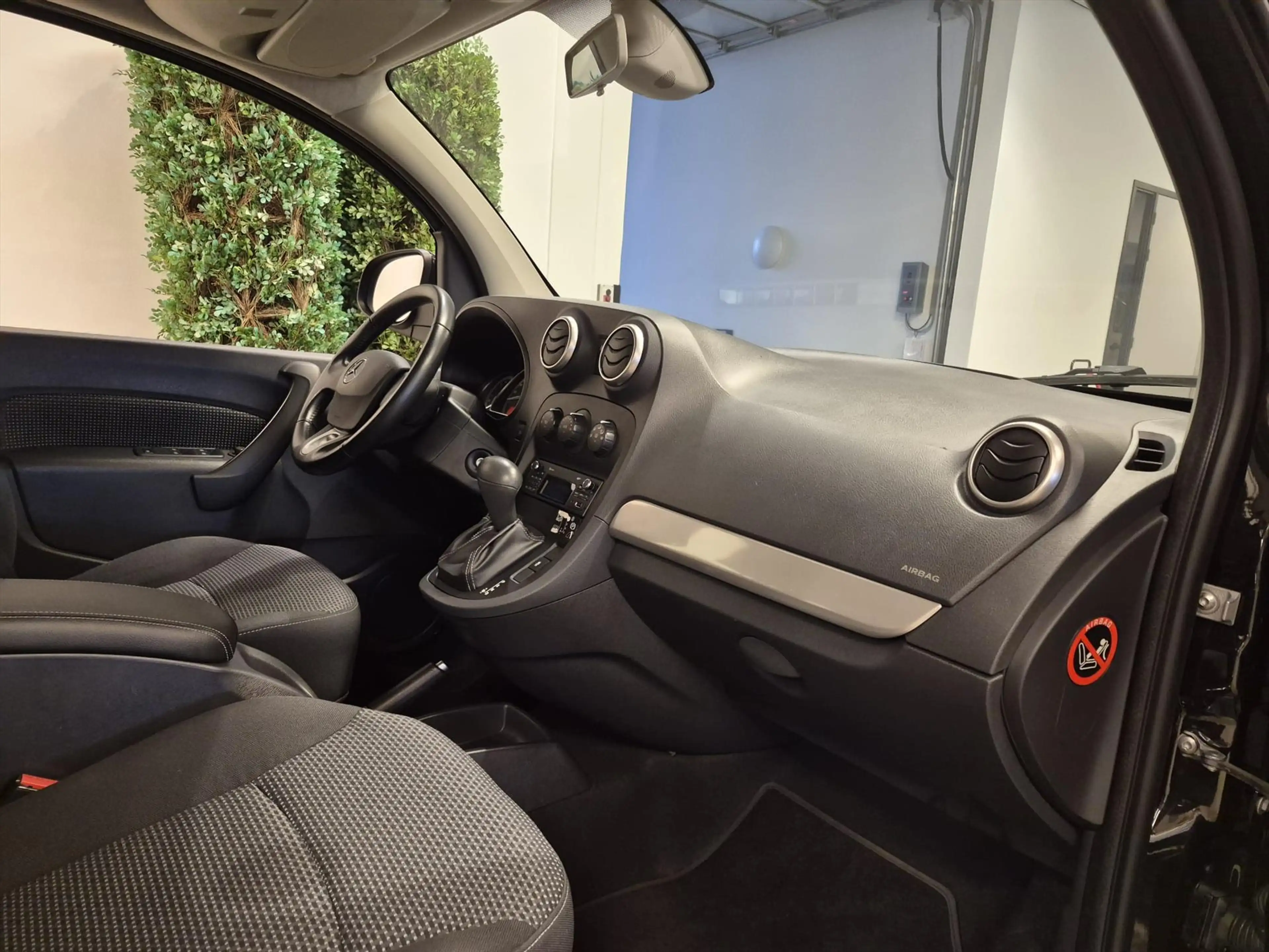 Mercedes-Benz Citan Rolstoelauto Automaat 3+1 — photo 17