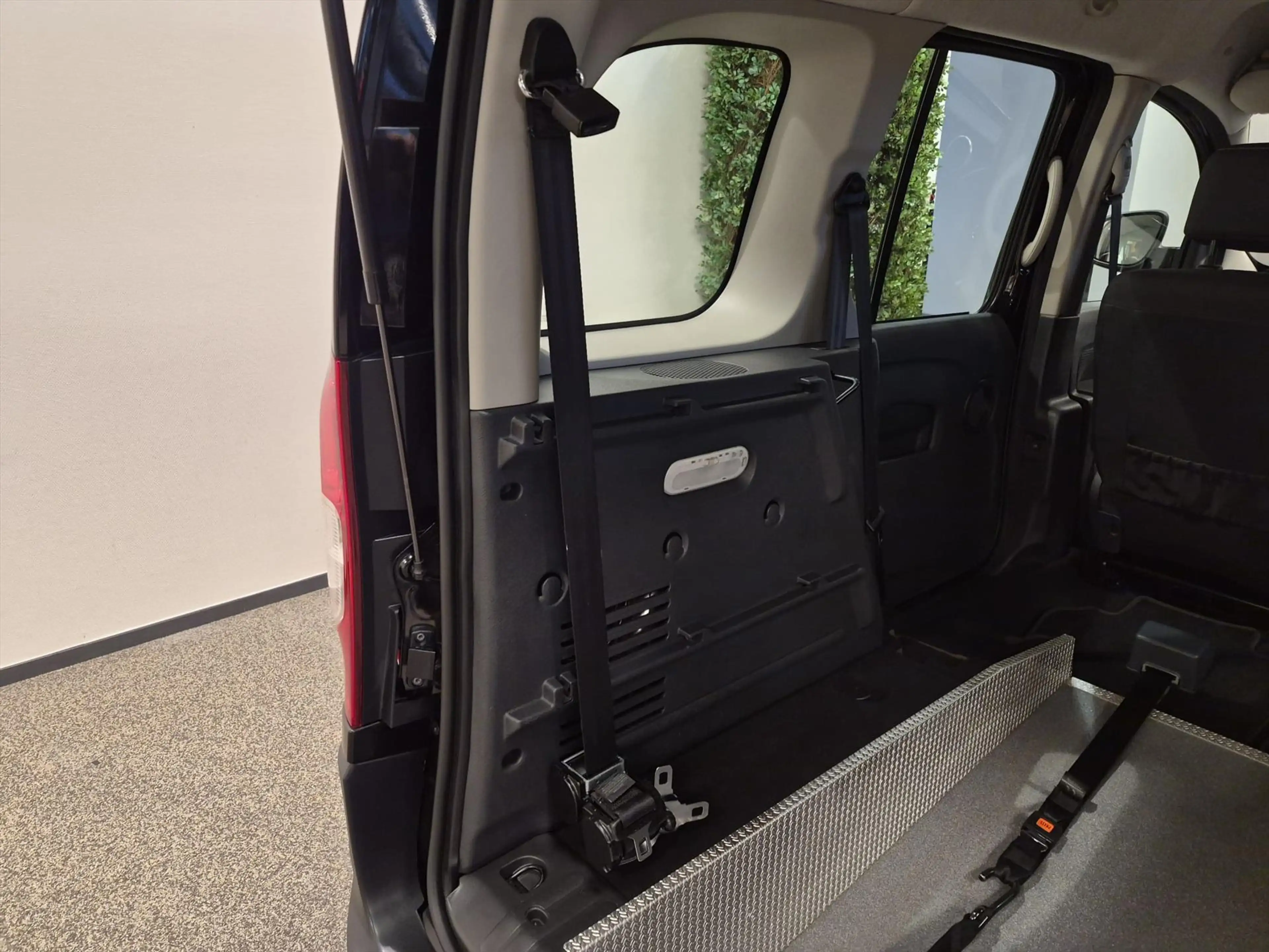 Mercedes-Benz Citan Rolstoelauto Automaat 3+1 — photo 8
